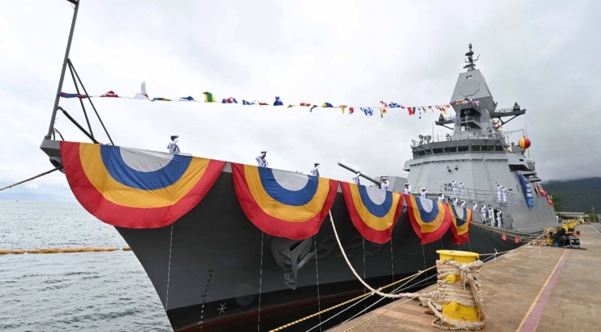 South Korea Receives New Warship