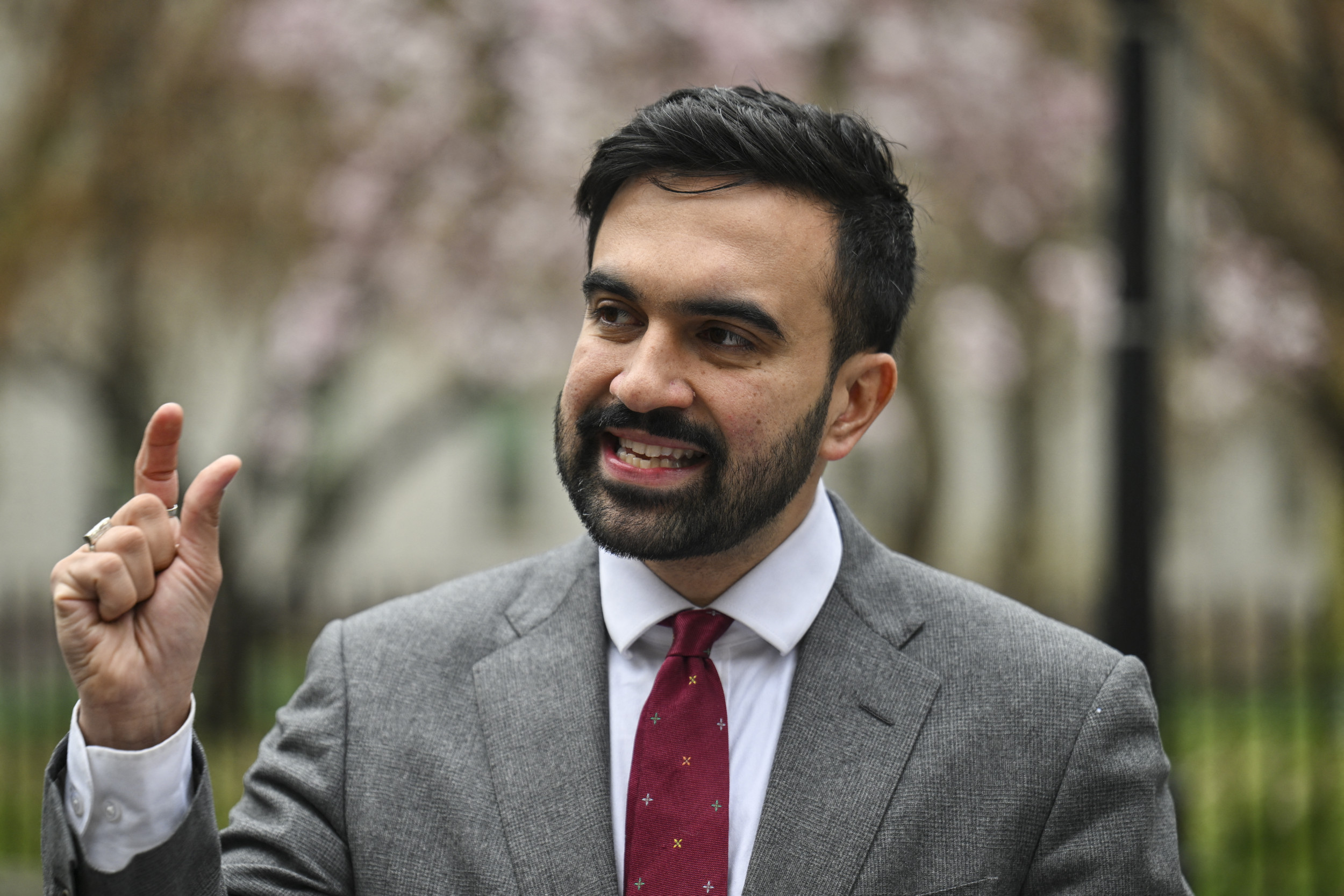 Zohran Mamdanis Chances of Beating Andrew Cuomo Surge Day Before Primary