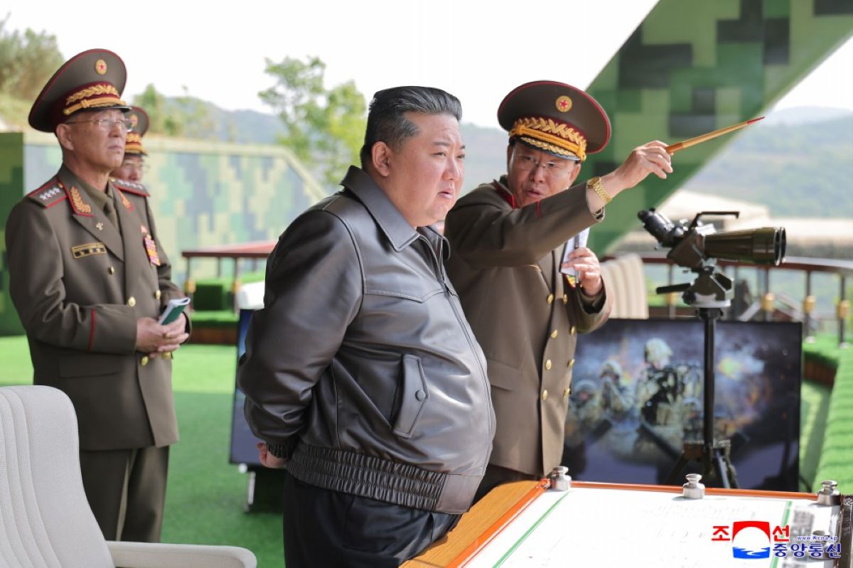 As Trump Defends Iran Nuclear Site Destruction, Kim Jong Un Takes Notes
