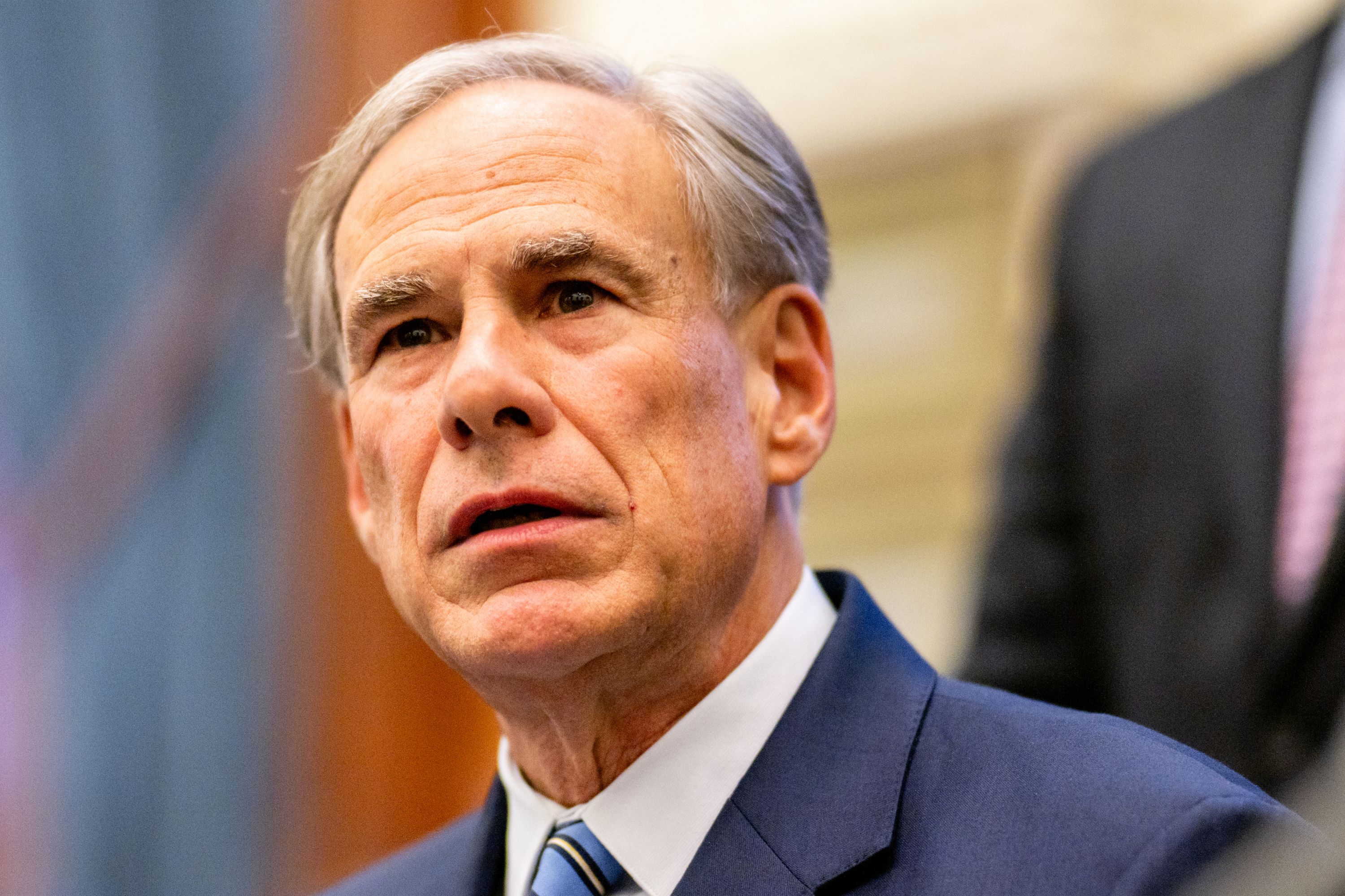 https://d.newsweek.com/en/full/2670751/greg-abbott.jpg