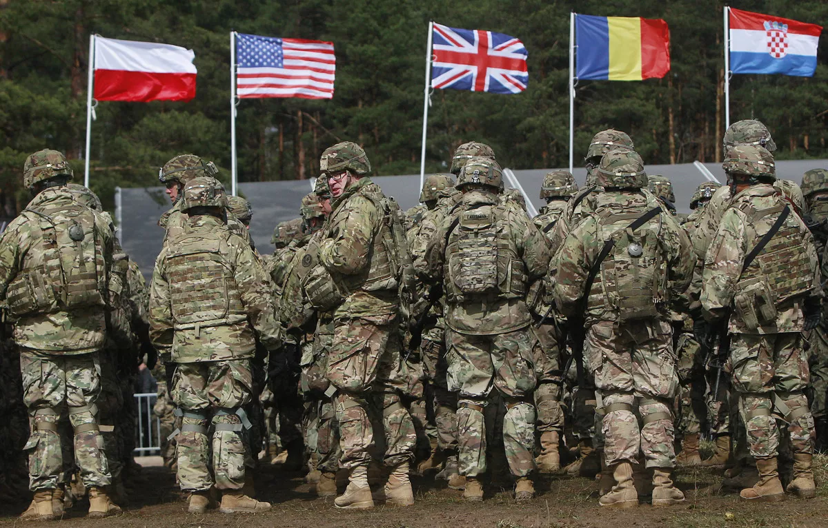 https://d.newsweek.com/en/full/2672074/us-troops-europe.webp