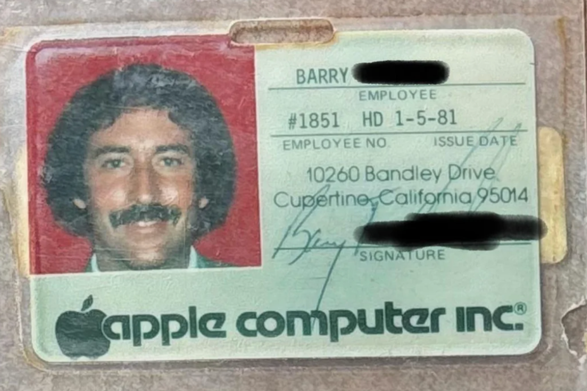 The Apple ID card.