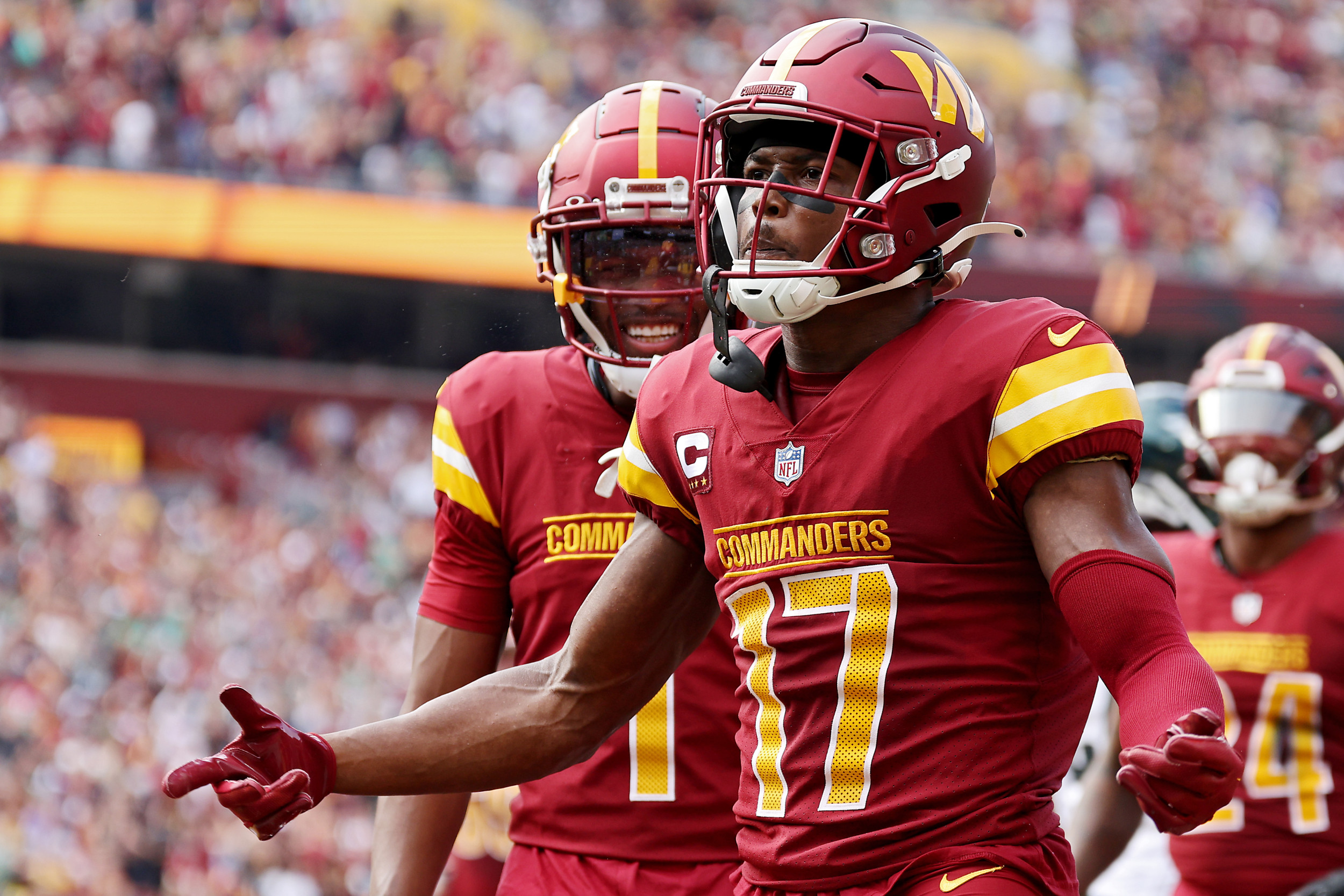 Insider Details Commanders Stars Desired Price Range Amid Holdout
