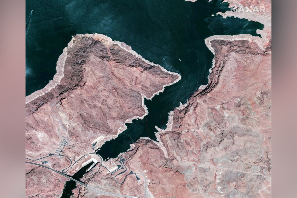 Image of the maxar lake