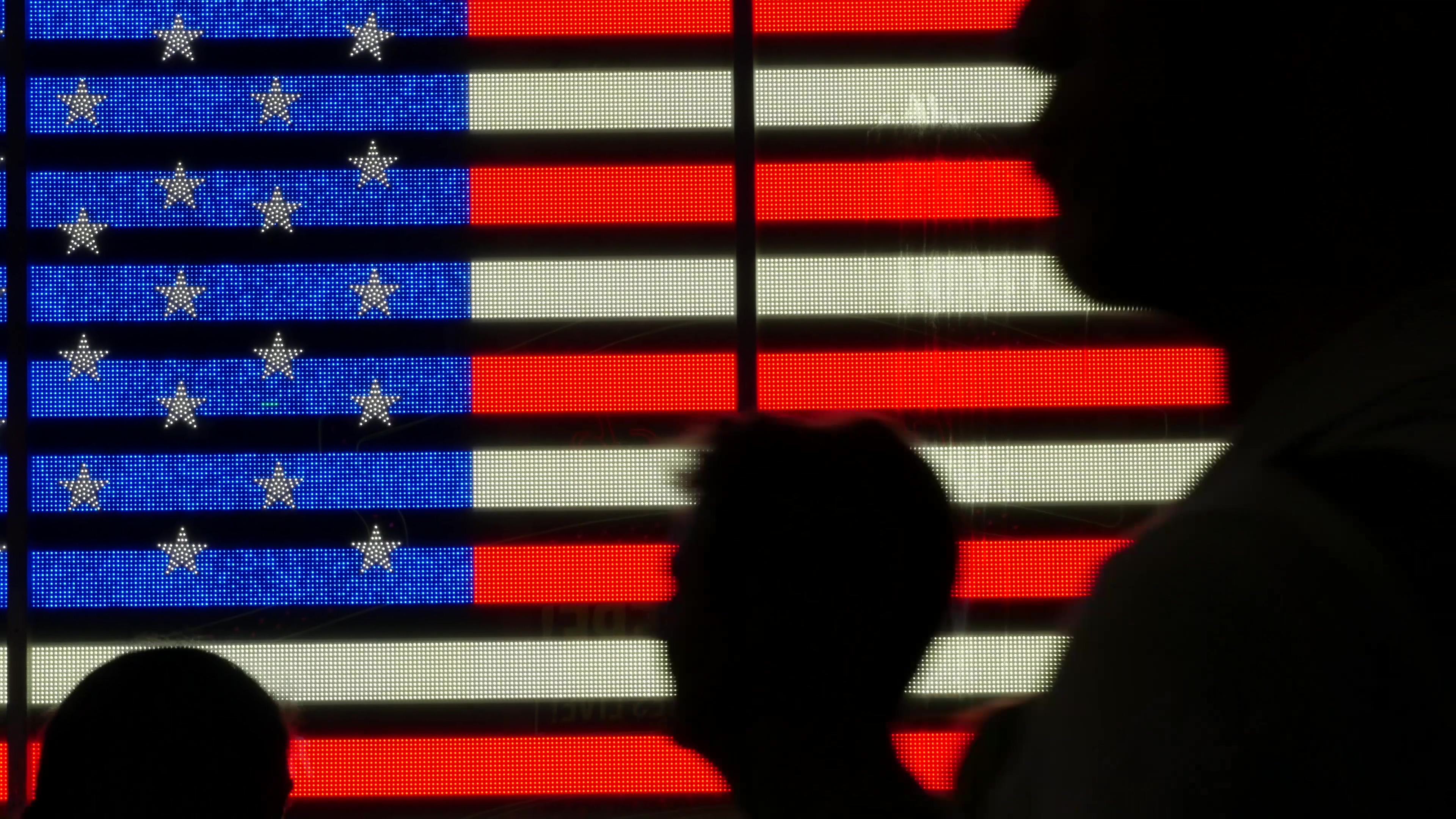 https://d.newsweek.com/en/full/2677092/american-flag.jpg