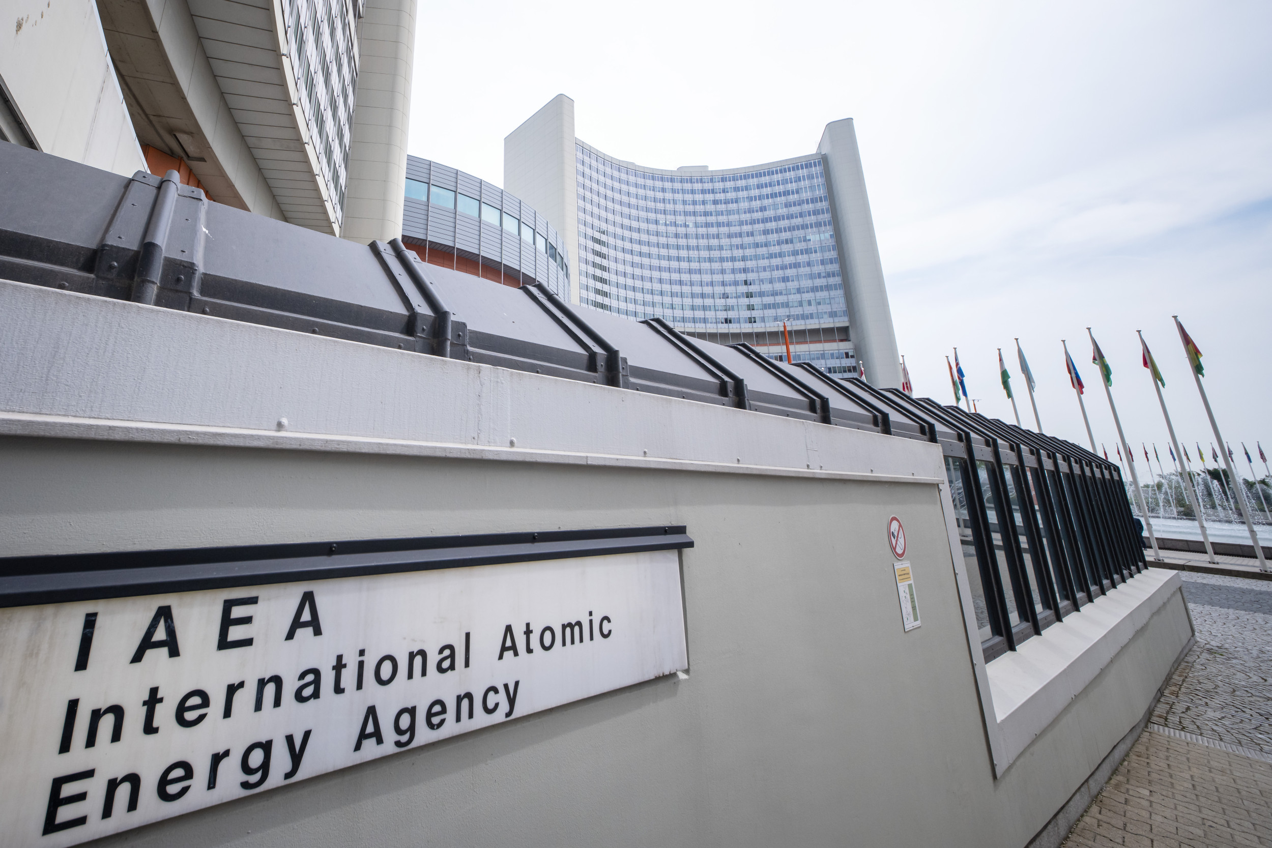 UN Pulls Out Inspectors as Iran Threatens to Ramp Up Nuclear Program