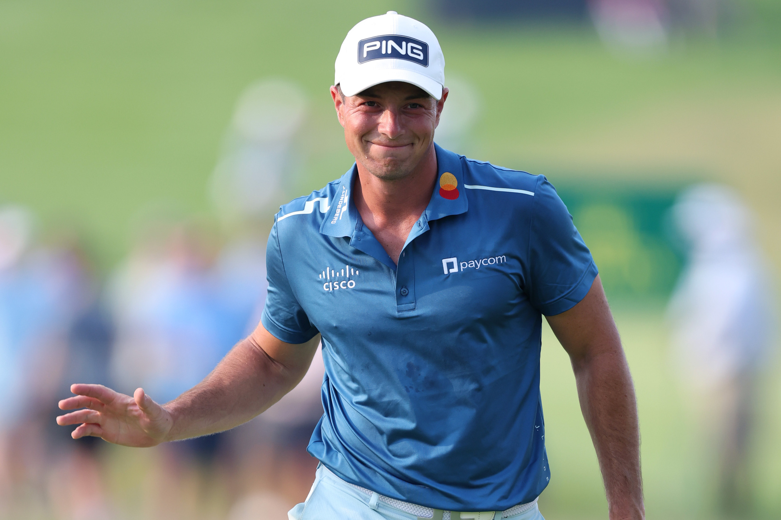 PGA Tour Star Viktor Hovland Shows Off Ultimate Vacation Thirst Trap