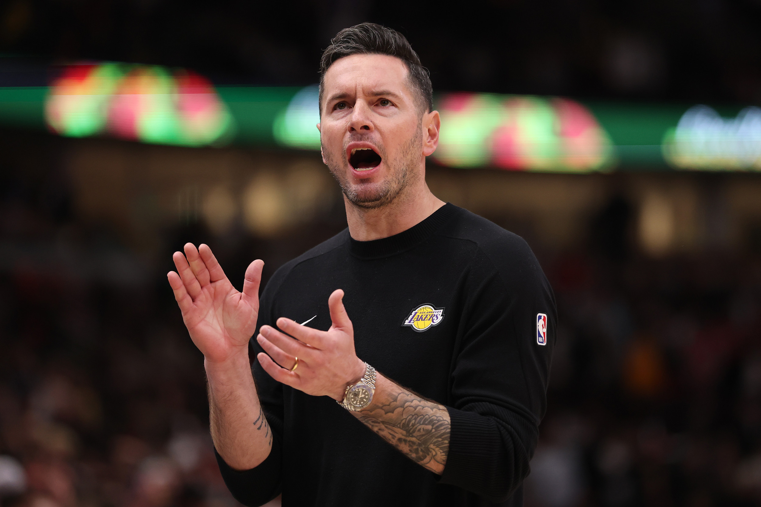 Report: Lakers Interested in Sleeper Free Agency Option