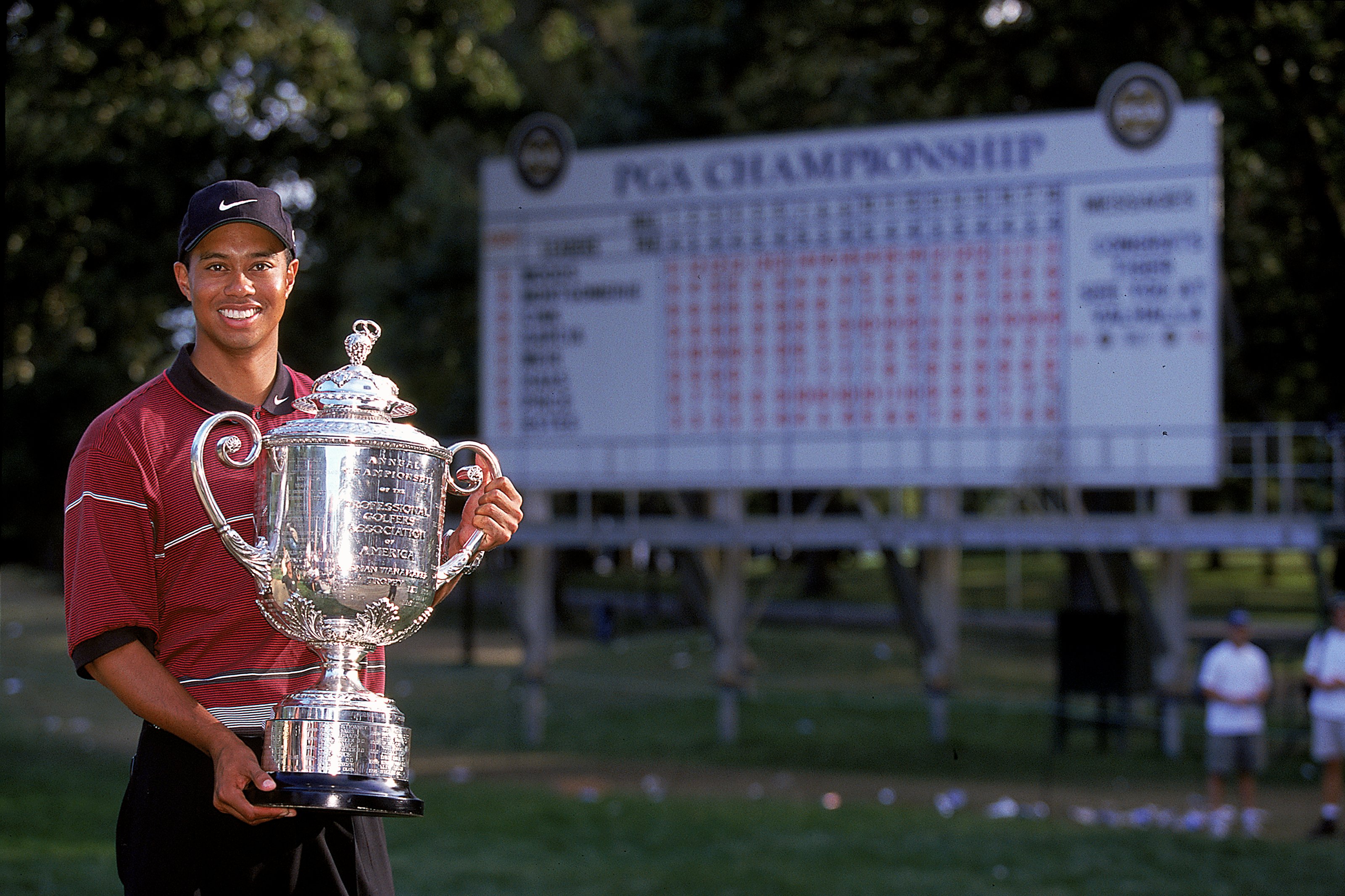 Tiger Woods' Legendary Ex-Caddie Names Most Important Win of Career