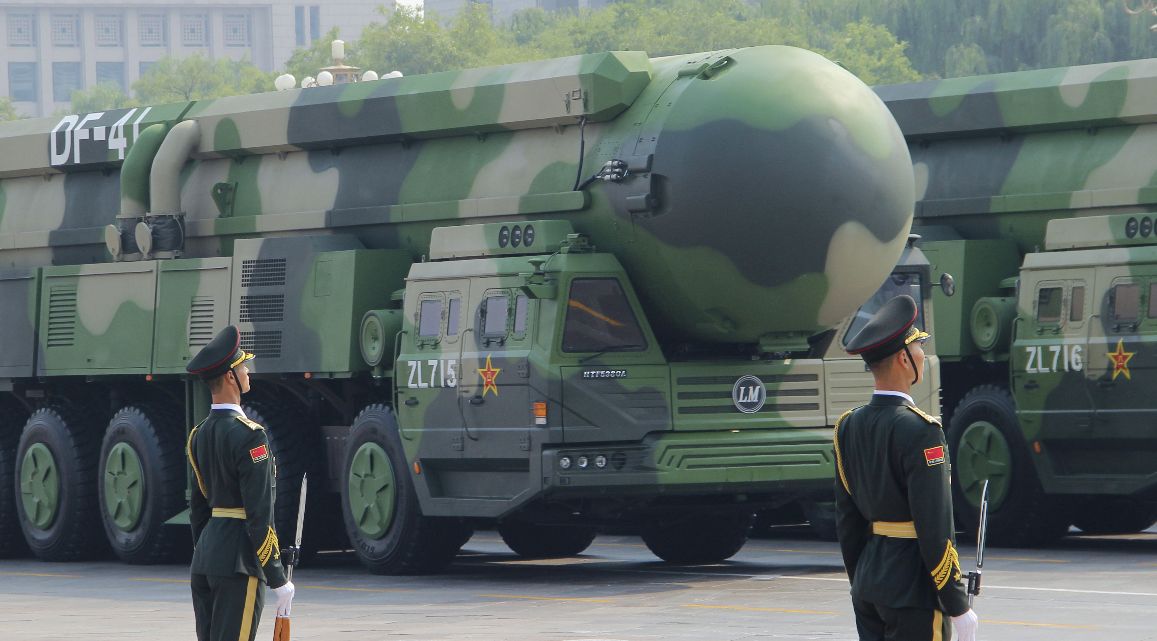 Map Shows 39 Nuclear Weapons Free - China Showcases Df 41 Icbm Beijing