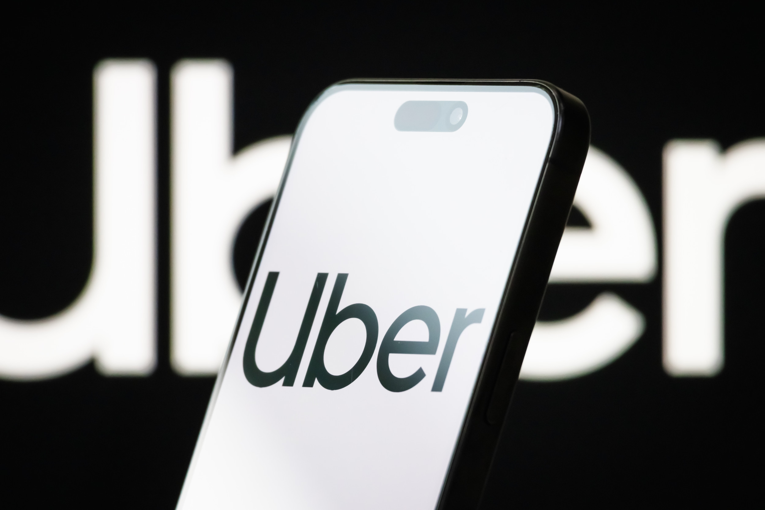 New Uber Scam Targets Passengers: How To Avoid Getting Your Money Stolen