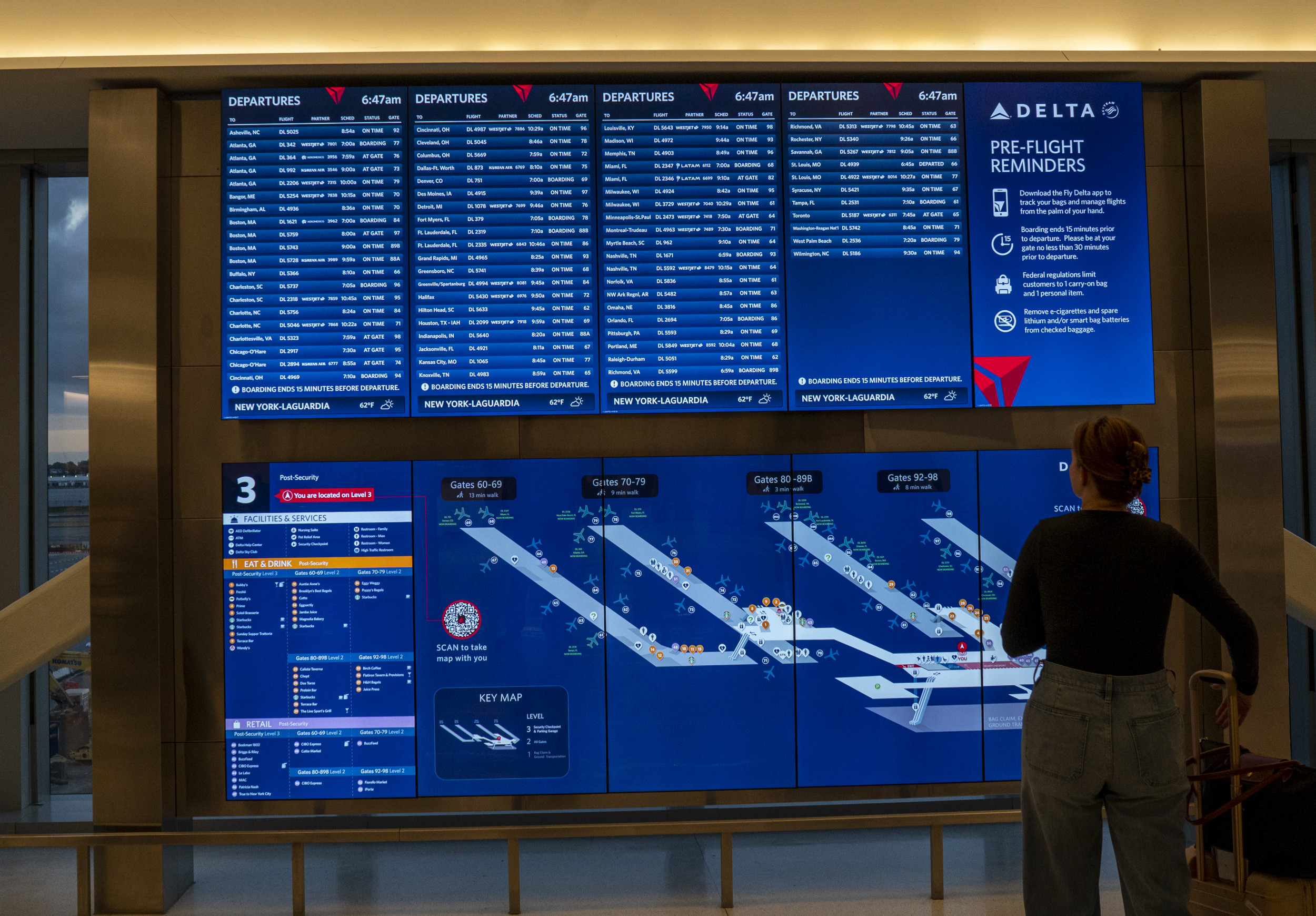 Staffing Issues Force Ground Stop at NYCs LaGuardia Airport