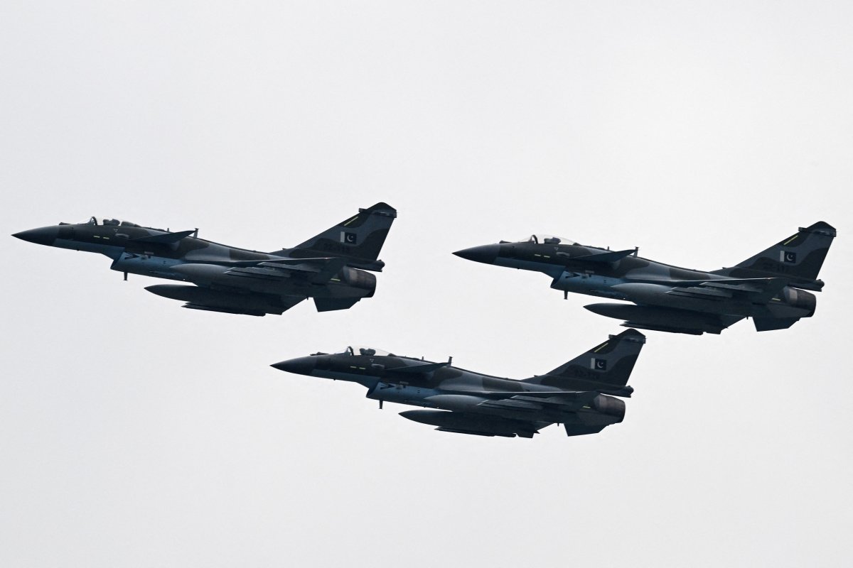 Chinese J10C fighters