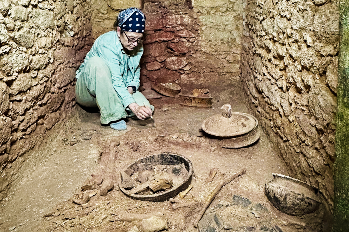 Te K’ab Chaak Tomb