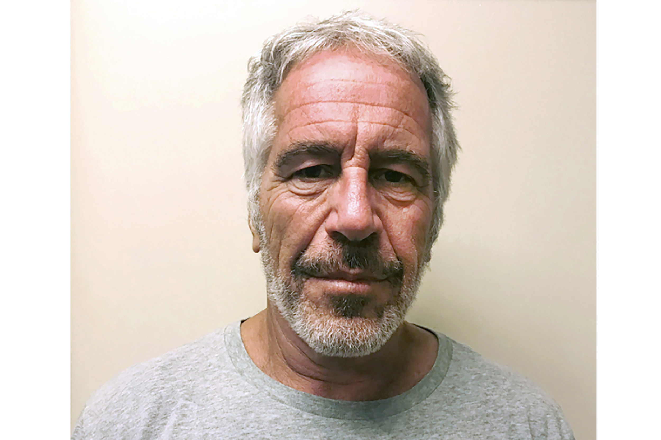 https://d.newsweek.com/en/full/2681105/epstein.jpg