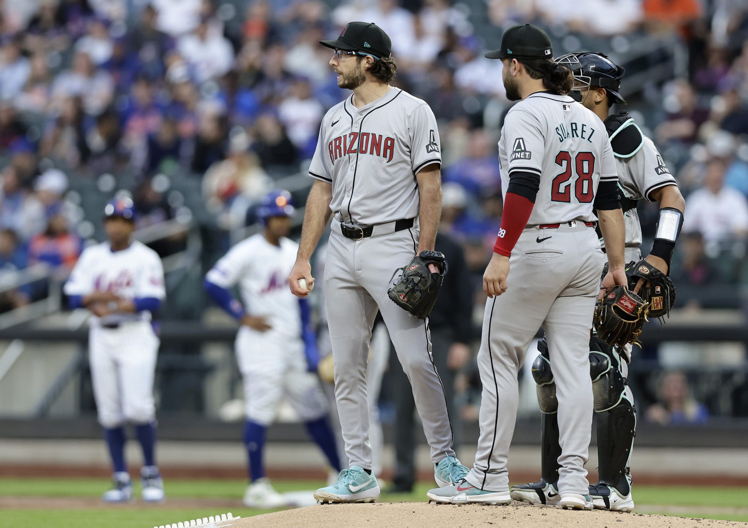 Yankees Pursue Diamondbacks' Suarez, Gallen, Kelly in Trade Talks