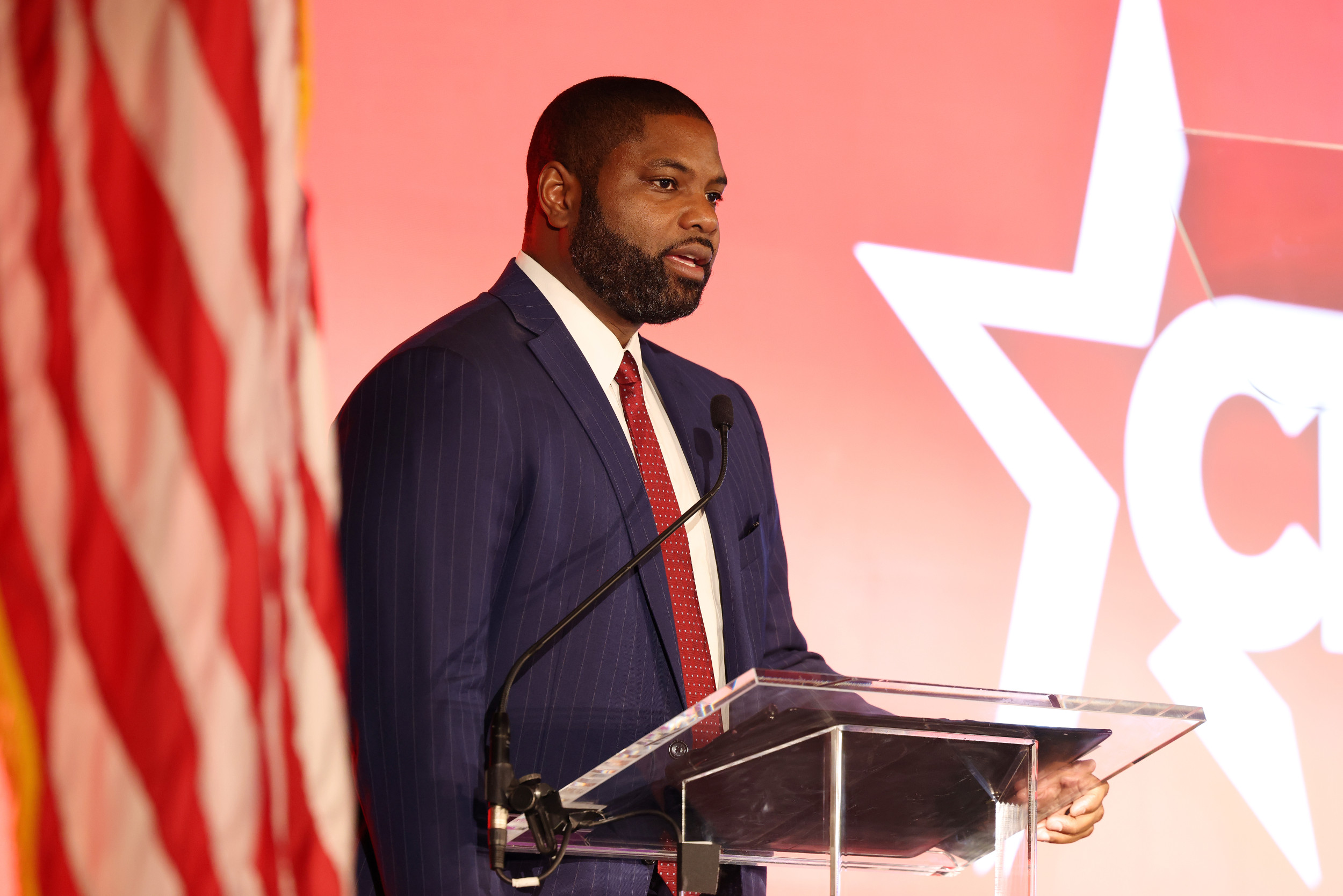 Byron Donalds Leads Florida GOP Governor Polls Ahead 2026