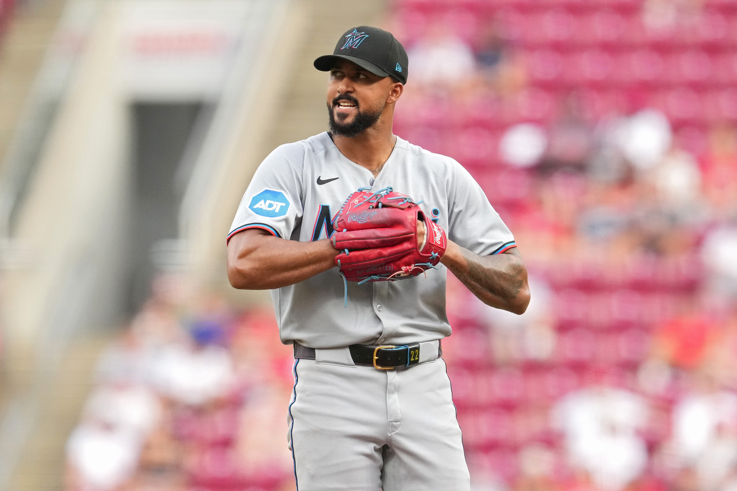 Teams On Bubble Reportedly Have Executives Preparing For Snail-Paced Market