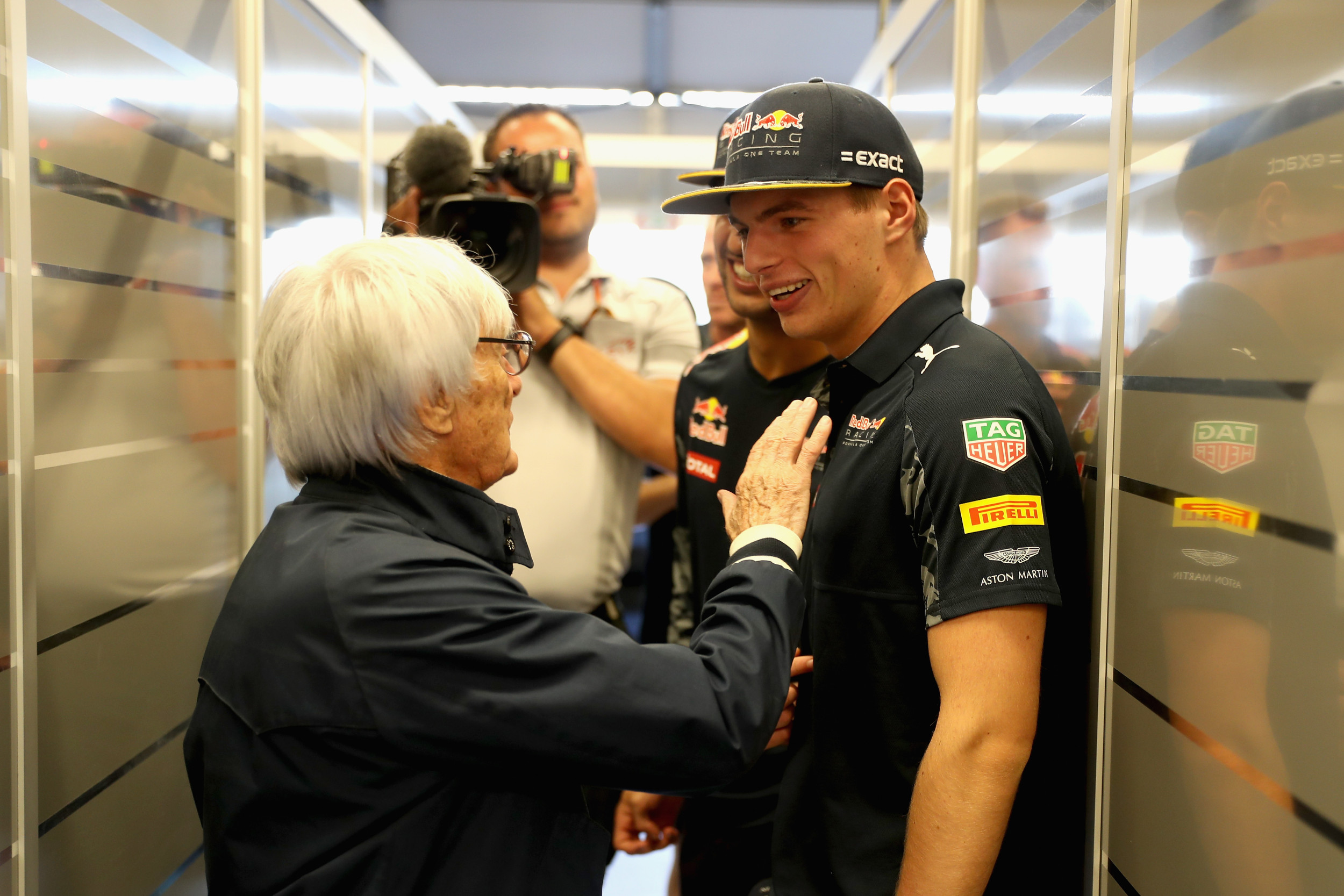 Red Bull Nears Horner Exit Amid Verstappen Future Uncertainty