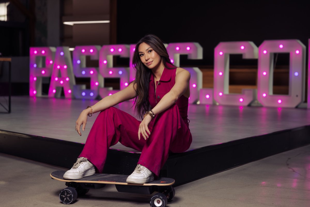 Lucy Guo passa a plataforma