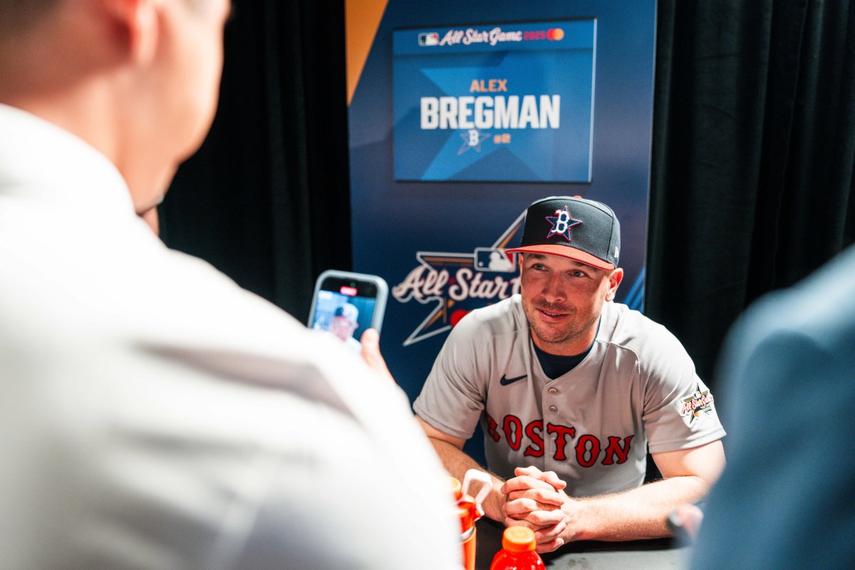 Why Ongoing Alex Bregman Trade Rumors Make No Sense For Surging Red Sox -  Newsweek