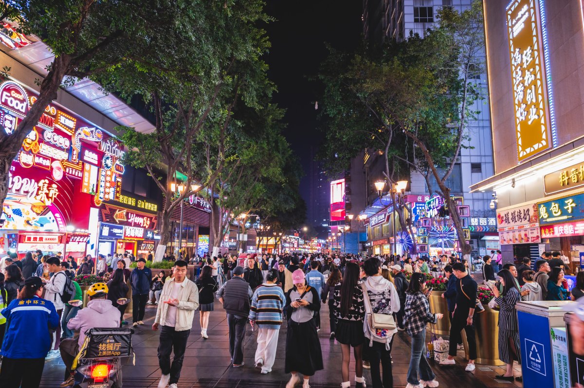 Gente en las calles de China.