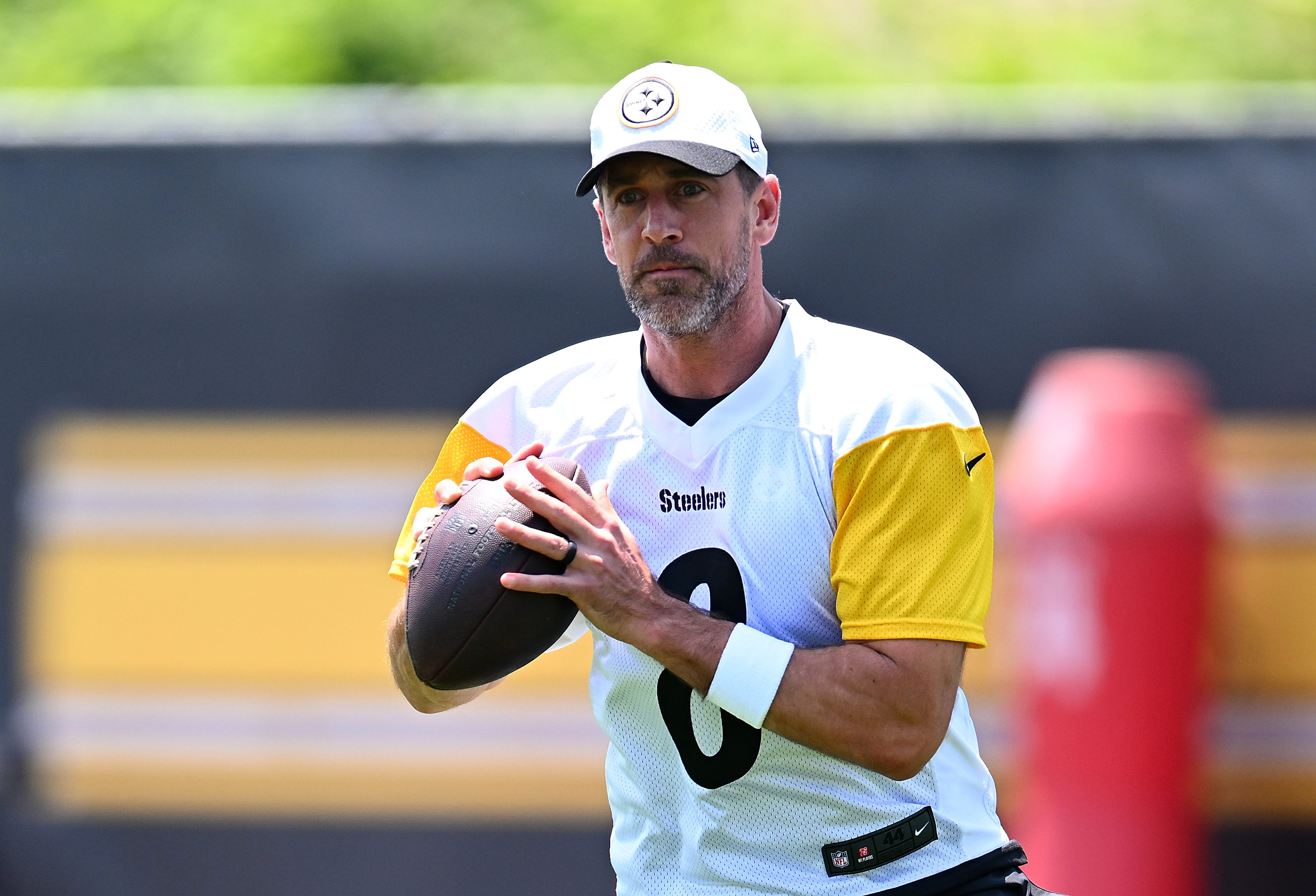 Steelers Rally Around Rodgers for 2025 Season