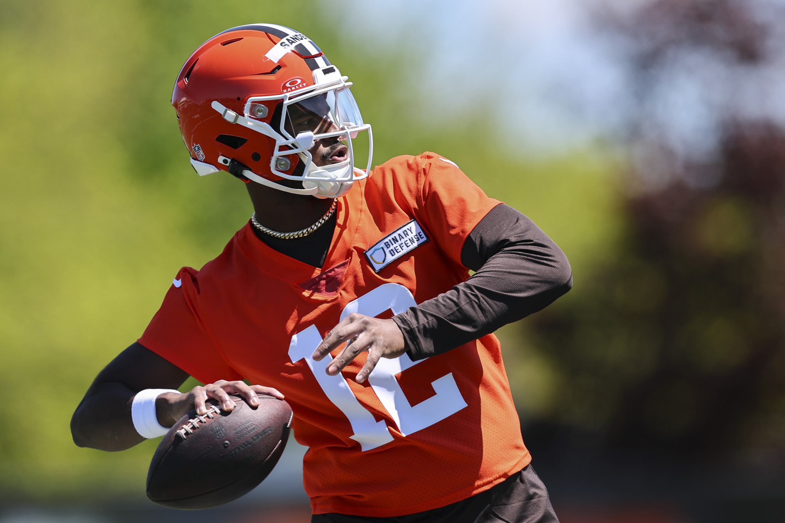 Browns QB Shedeur Sanders Competes for Roster Spot Amid Veteran Challenge