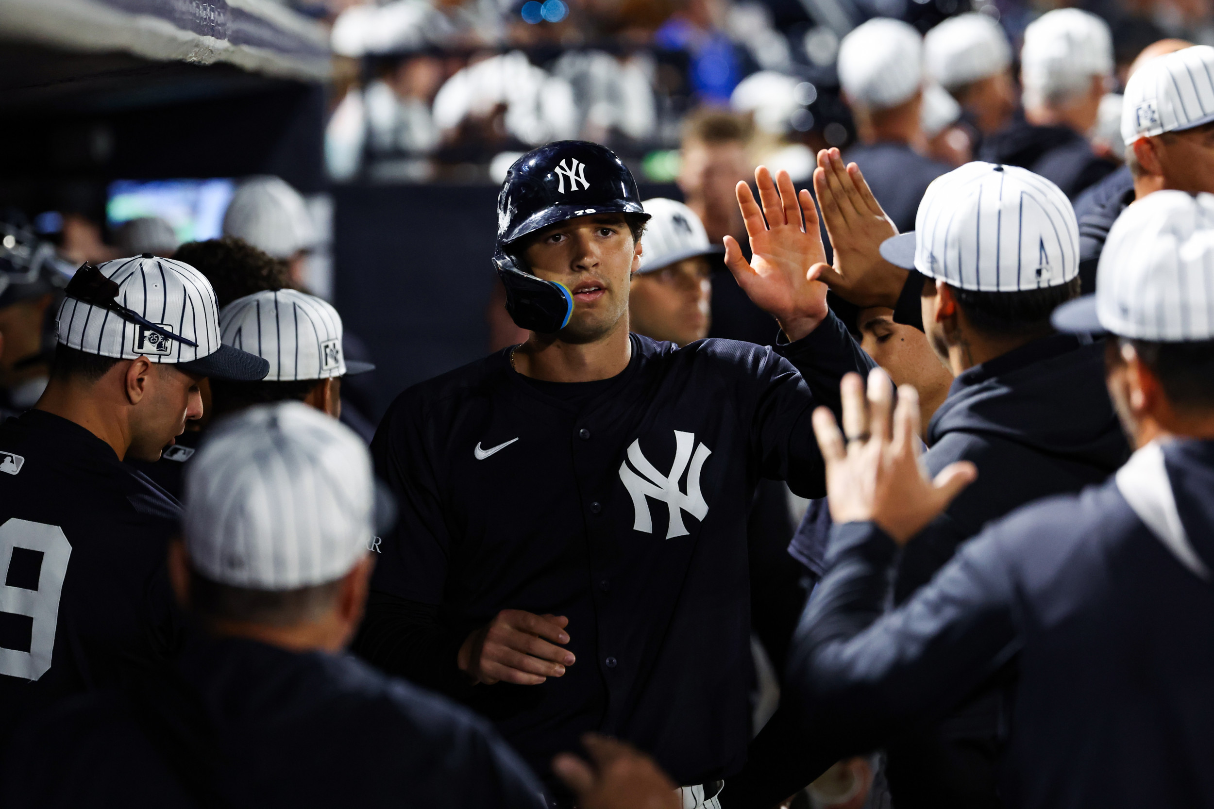 Yankees, Dodgers Compete for Cardinals All-Star Donovan Ahead Trade Deadline