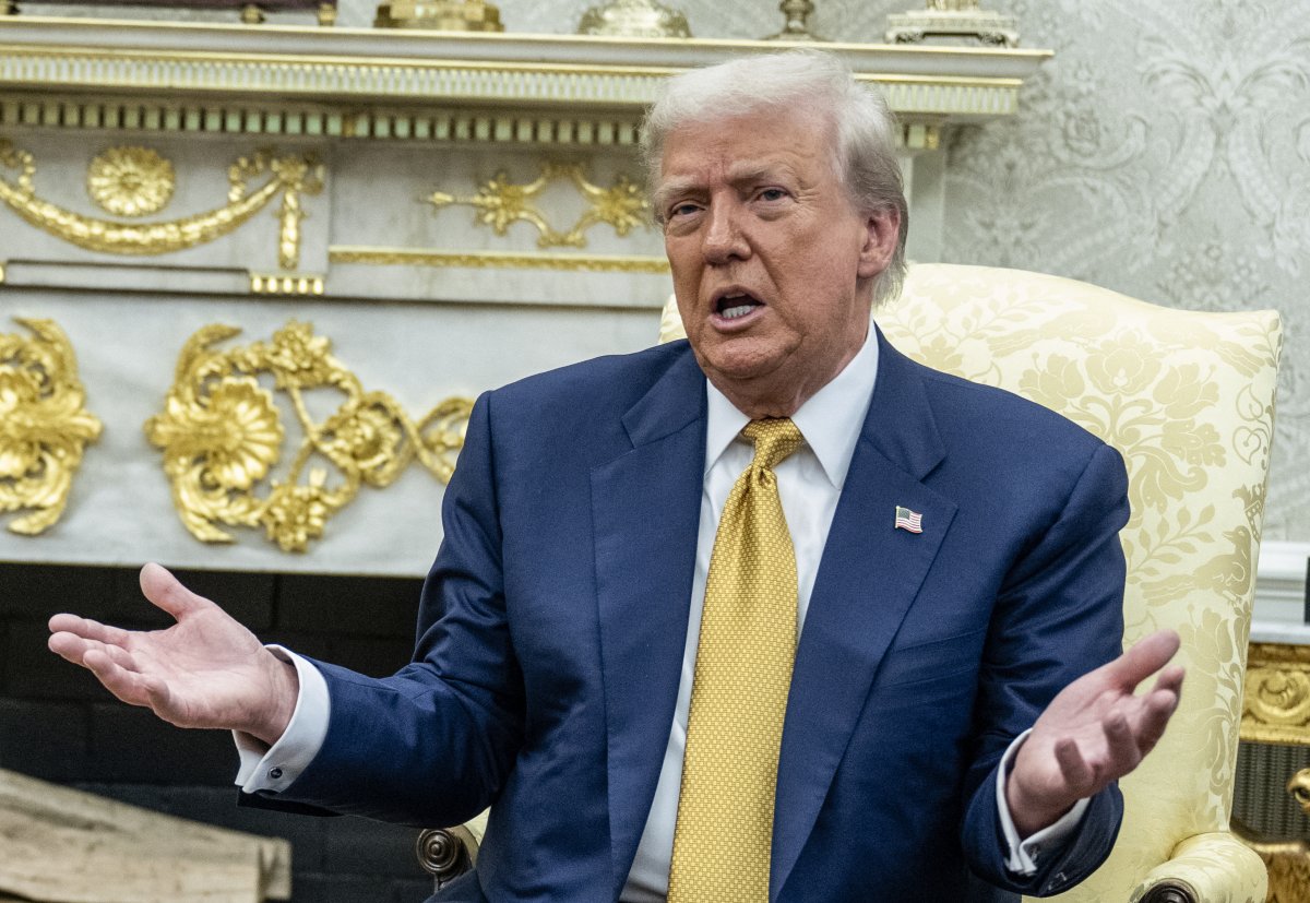 Donald Trump's Oval White House Office