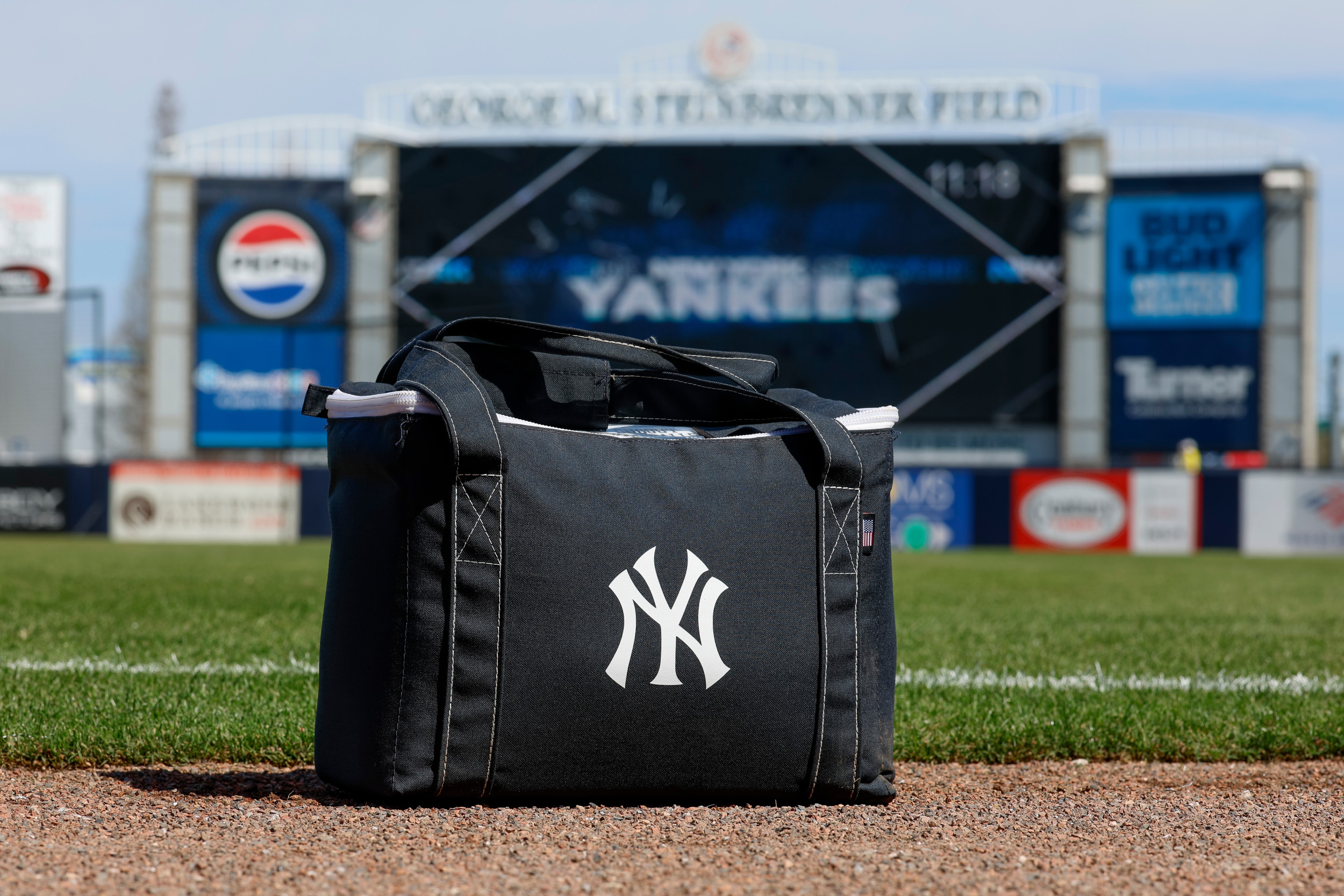 Yankees Pushed To Cut Ties With Talented Top Pitching Prospect At Deadline