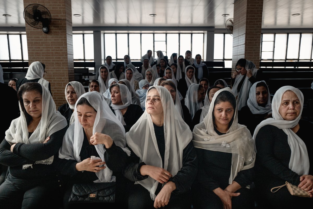 Druze minority mourning women