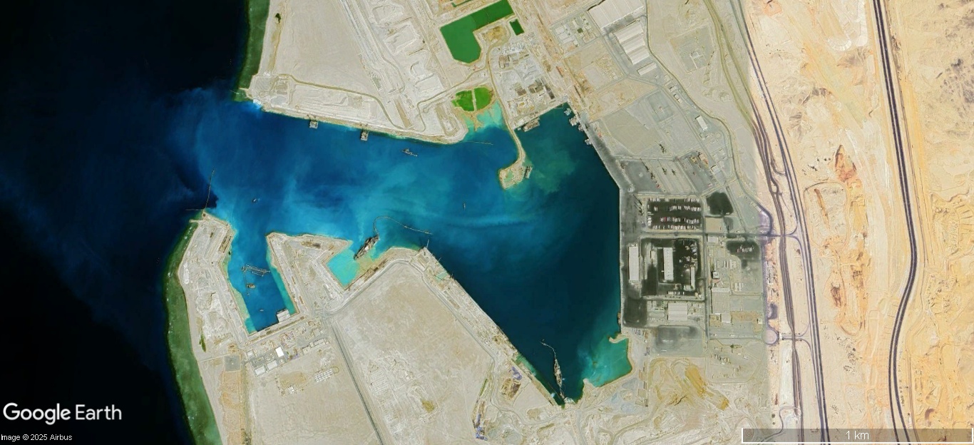 Timelapse Shows New Mega Port at World's Biggest Construction Site