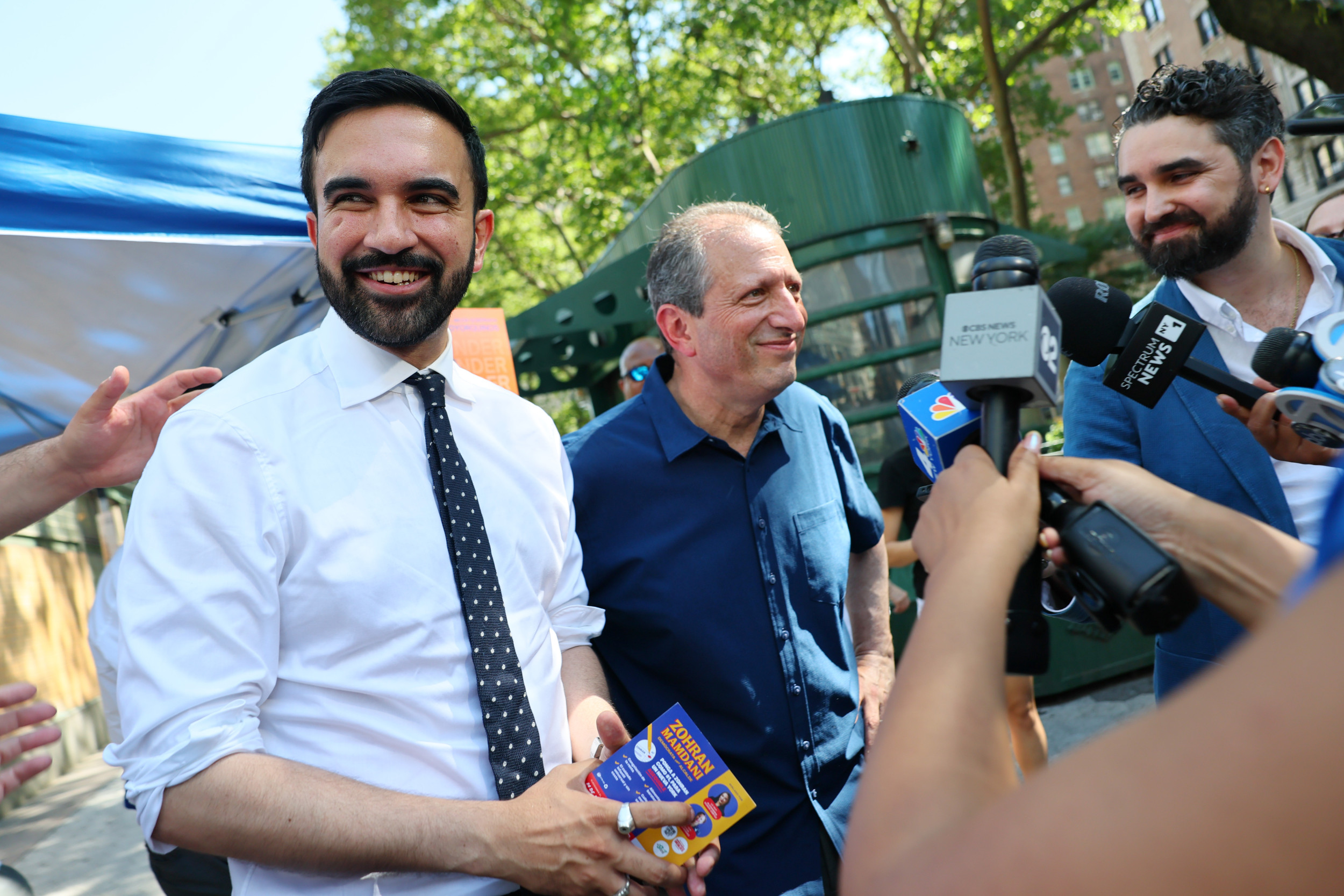 Zohran Mamdani Leads NYC Mayoral Race Amid Growing Support, Rivals Falter