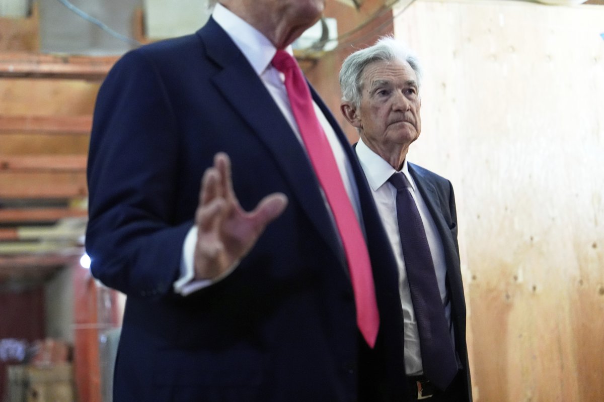 Trump Jerome Powell