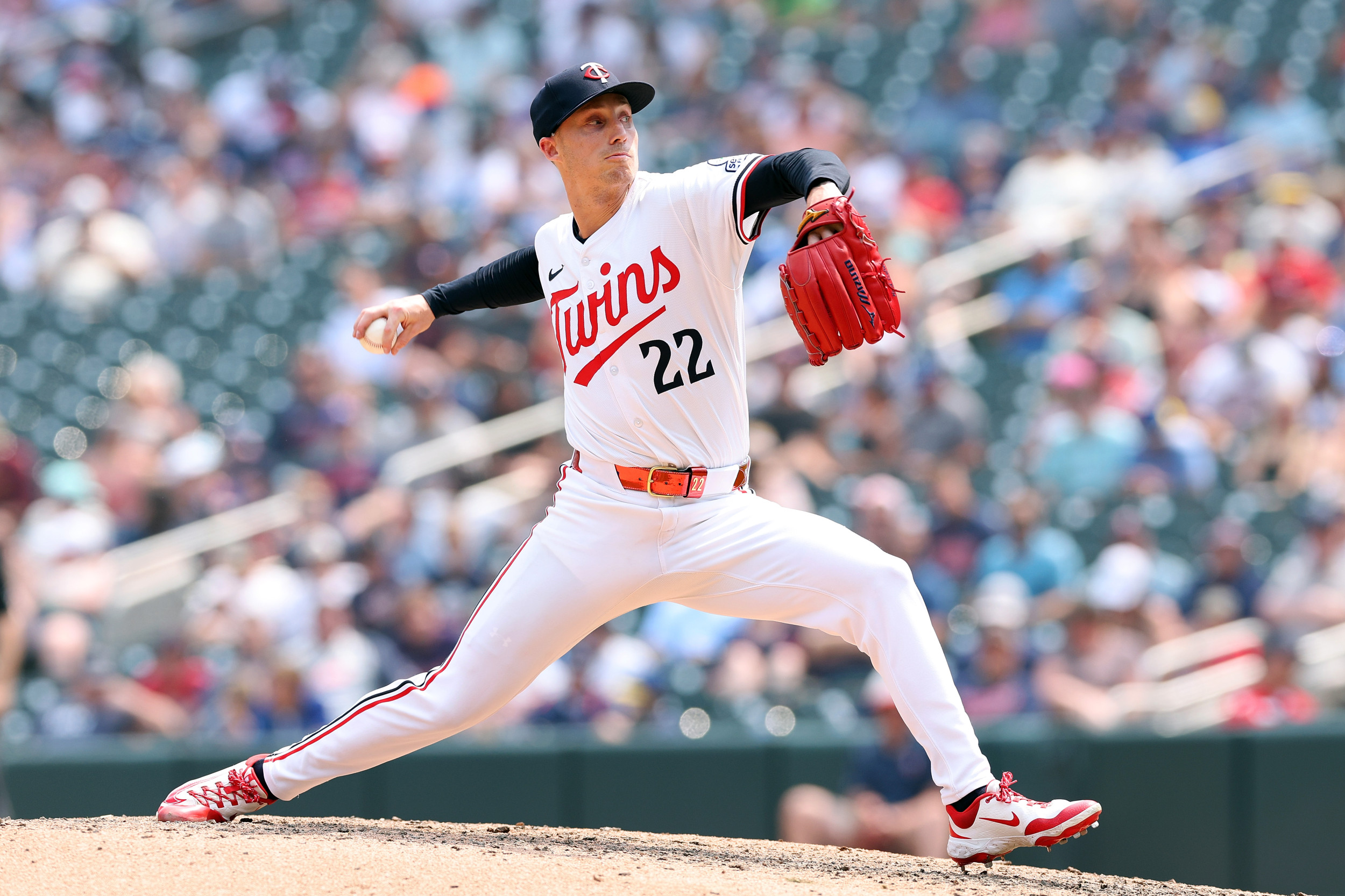 Giants Reportedly Receive Multiple Trade Inquiries For Key Relievers Ahead Of Deadline