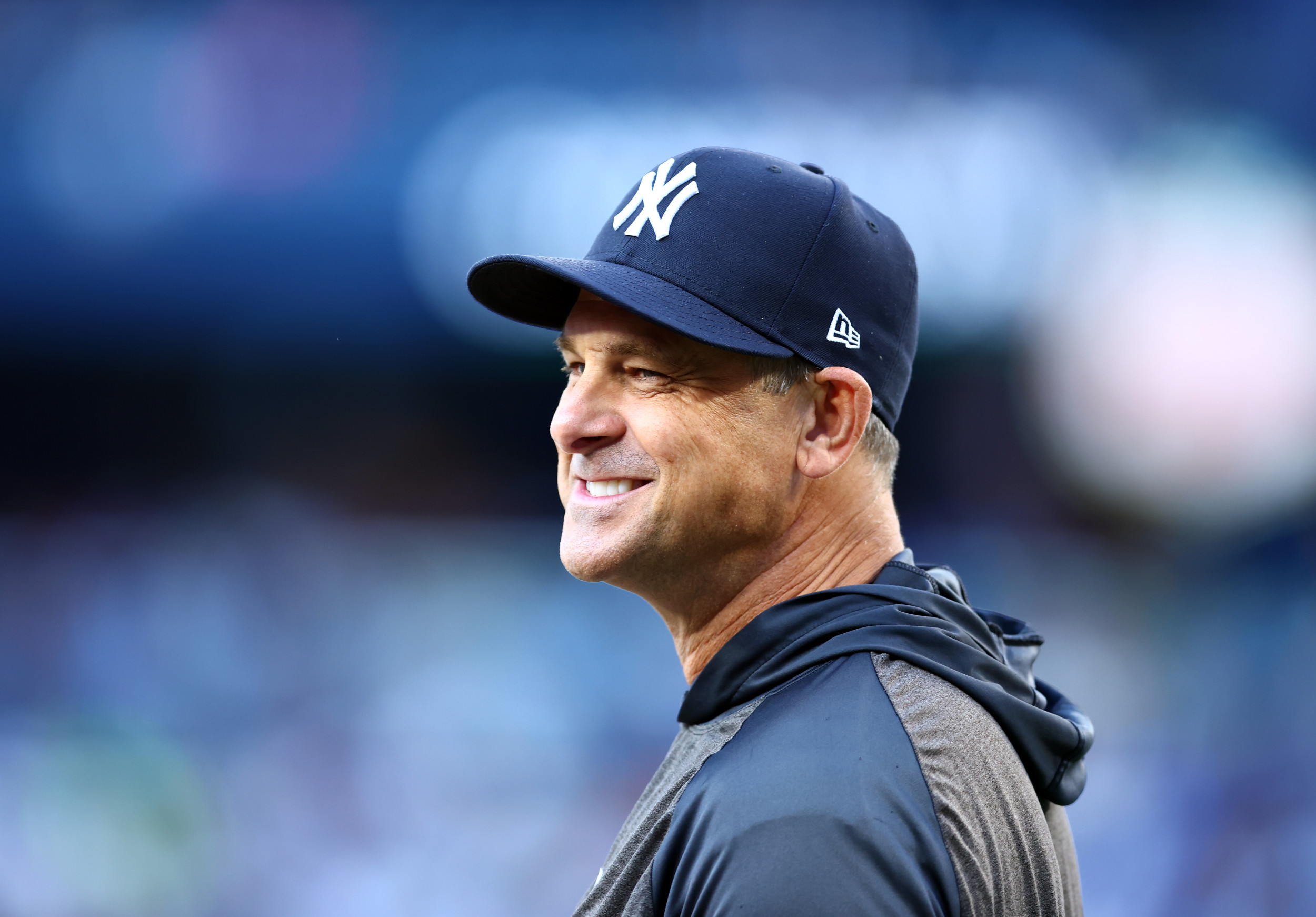 Yankees Add Bullpen Stars, Giants Embrace Rebuild