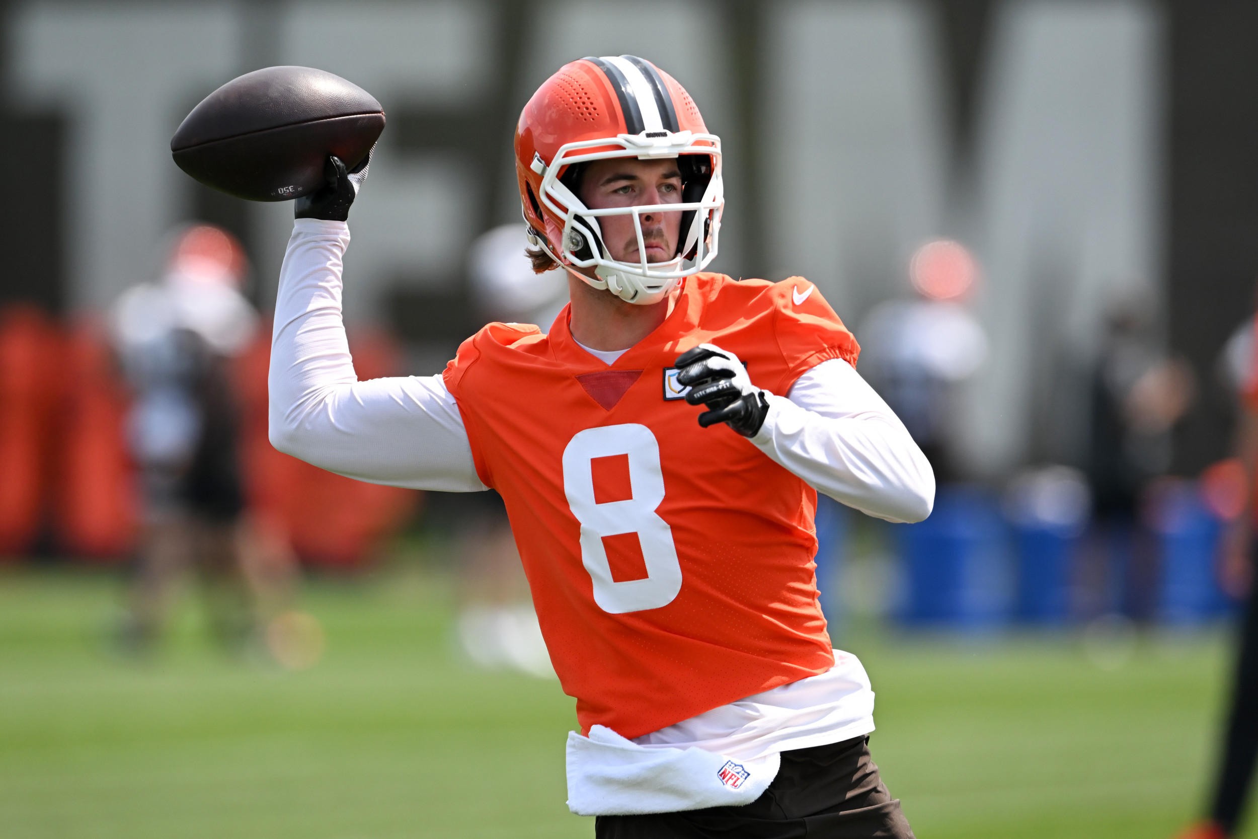 Browns Kenny Pickett Sends Strong Message After Injury