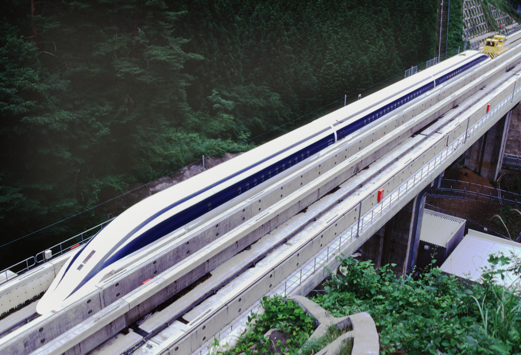 North America Pulls Back from Maglev: China's High-Speed Rail Dominance Leaves US Behind