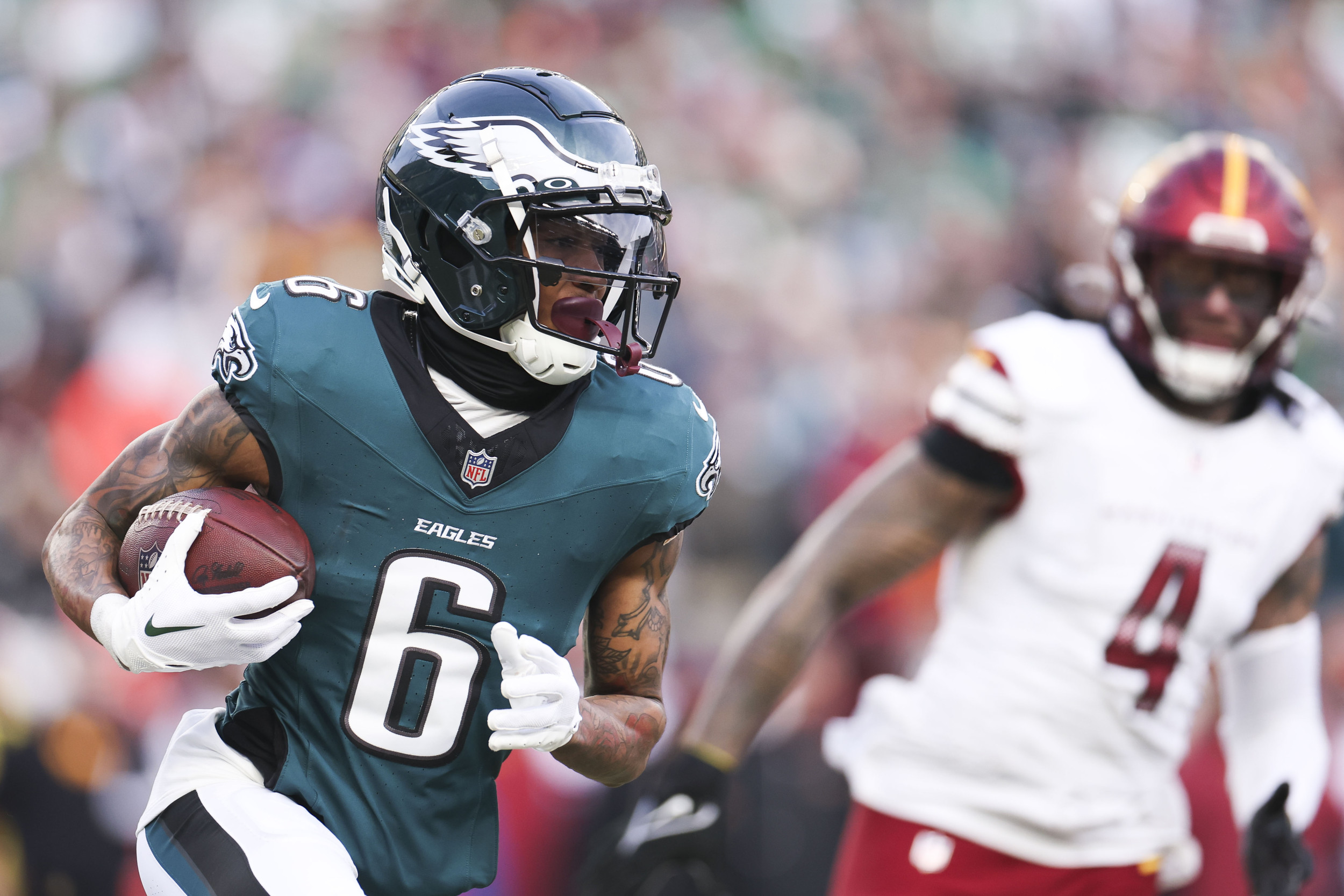 Eagles Insider Predicts Big Season Ahead for DeVonta Smith