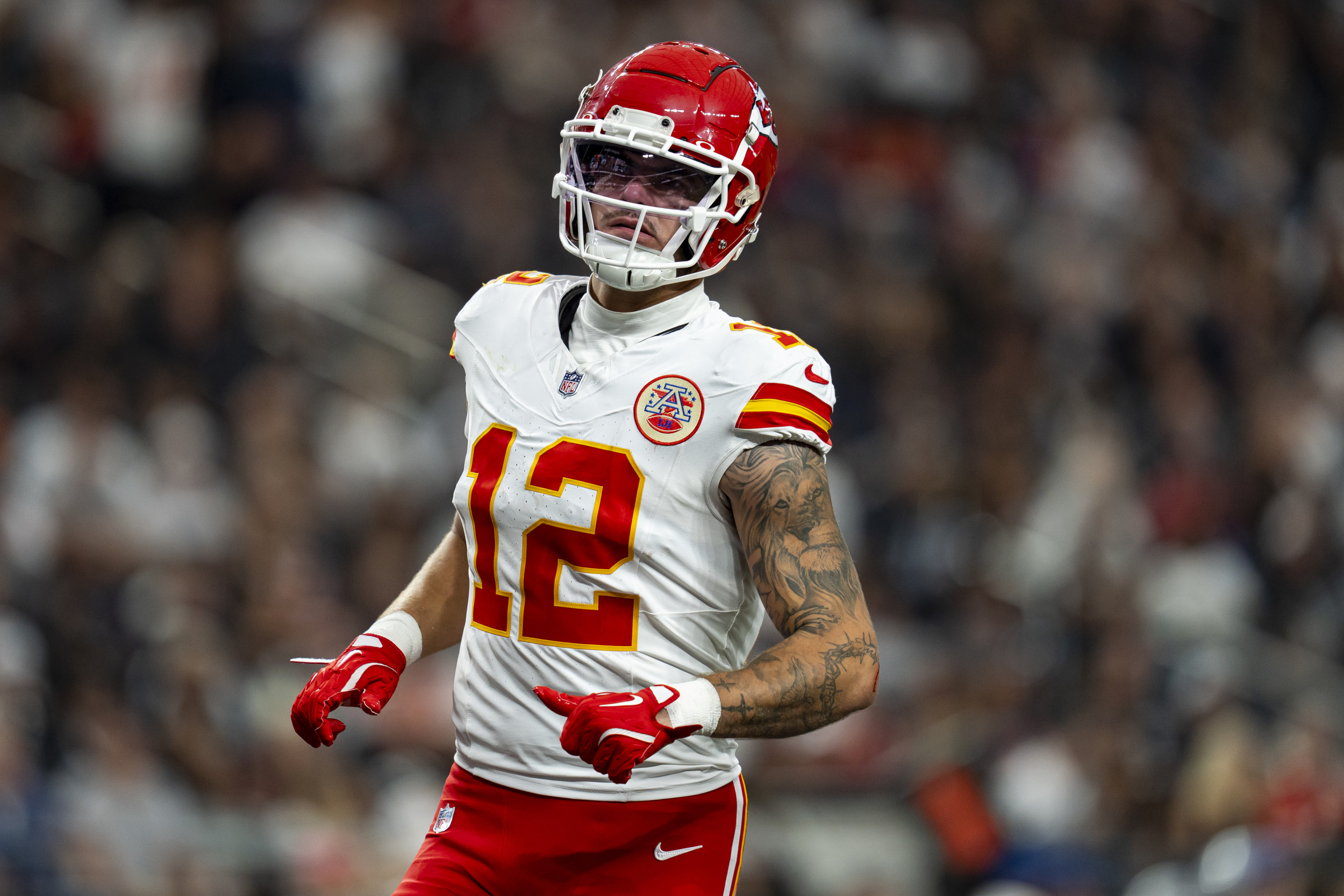 Chiefs Reveal Concerning Update on Patrick Mahomes Weapon