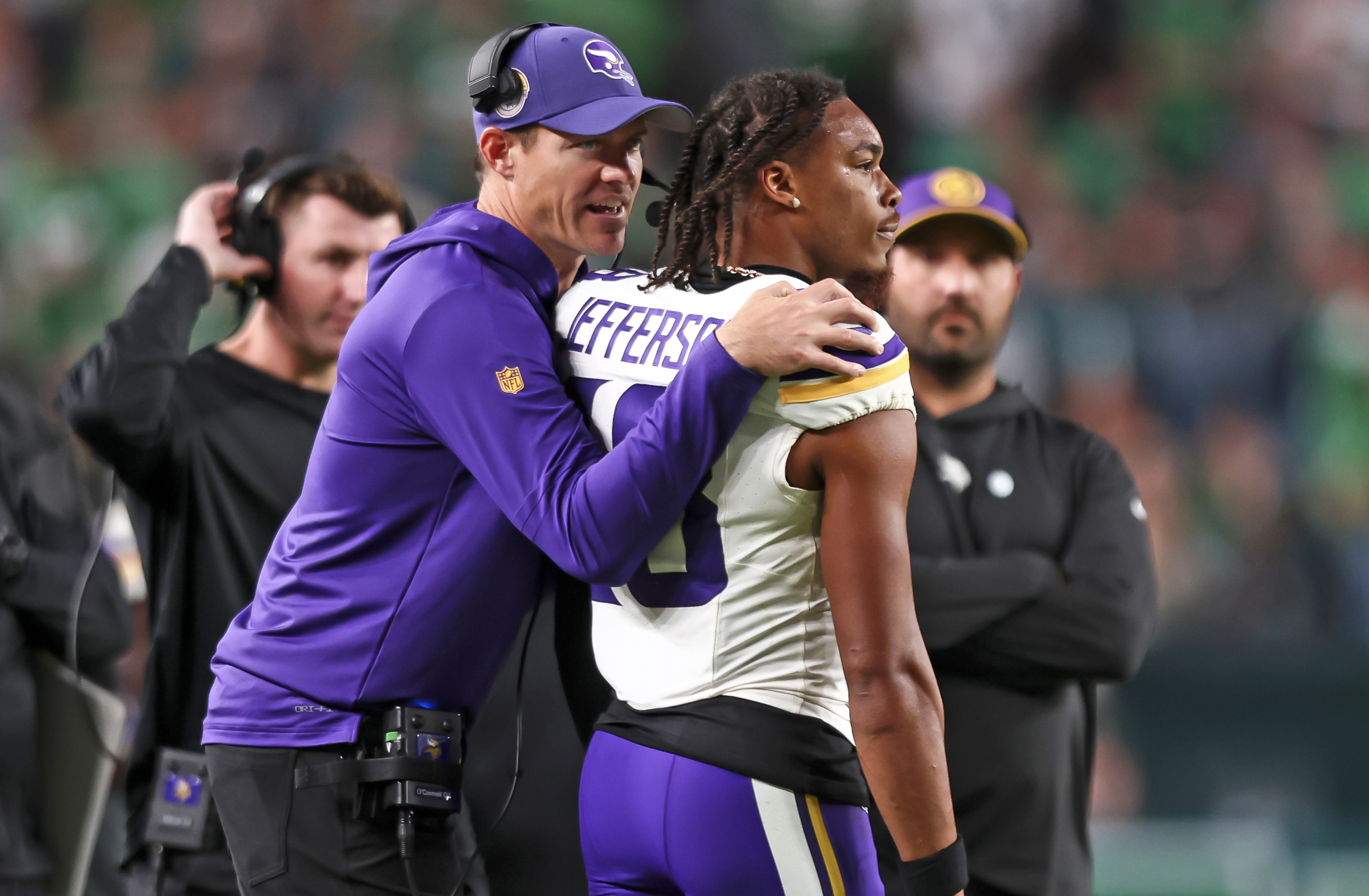 Vikings, Panthers Near Trade Deal For WR Adam Thielen