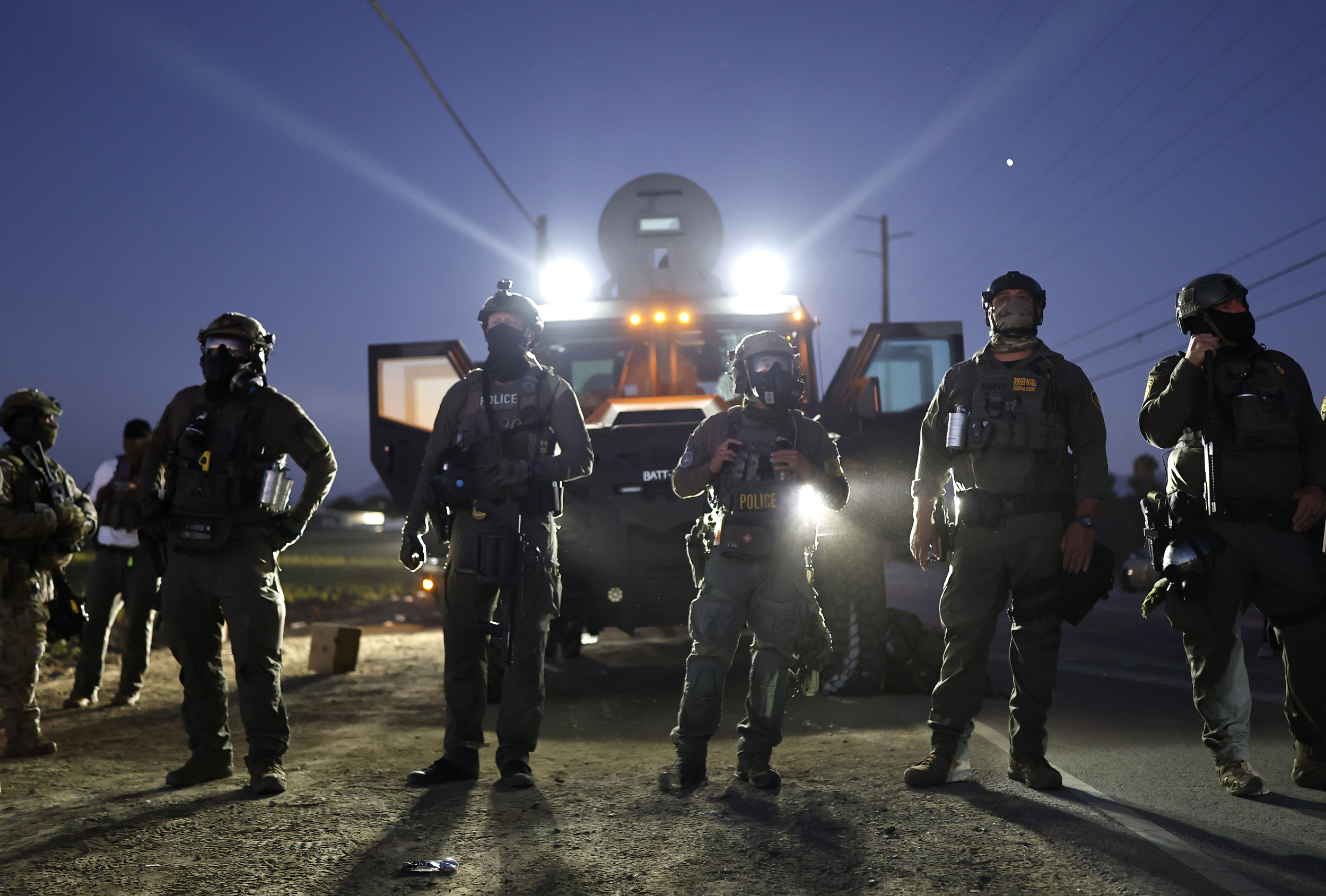 https://d.newsweek.com/en/full/2698094/ice.jpg