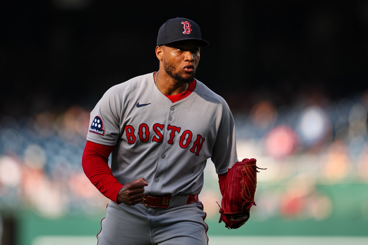Red Sox Lose 100 mph Reliever to Rival Club For Nothing - Newsweek