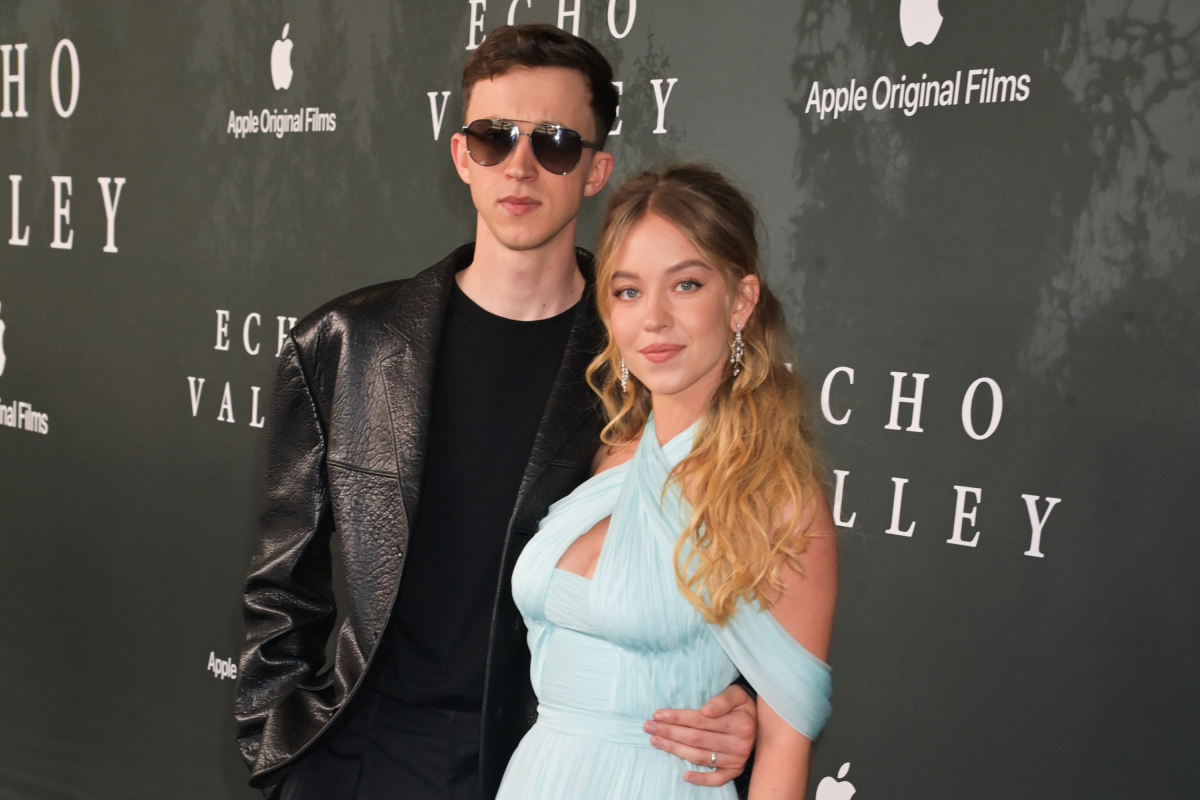 Sydney Sweeney Brother Trent "Echo Valley" London