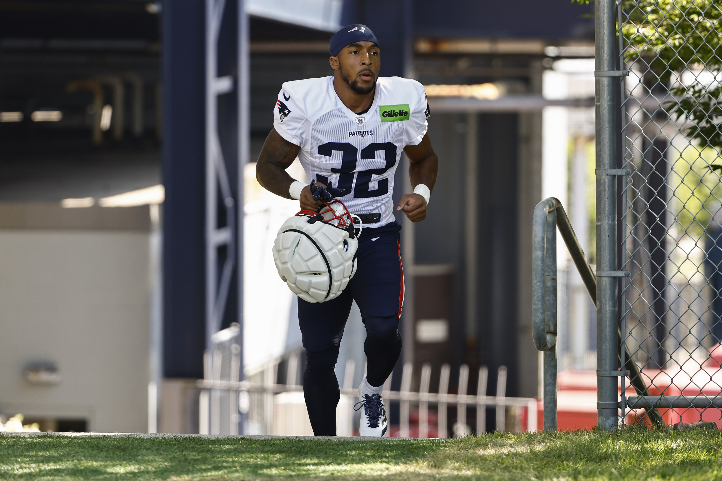 NFL 2025 Draft Sees Key Rookie Signings, Seattle Adds QB Backup