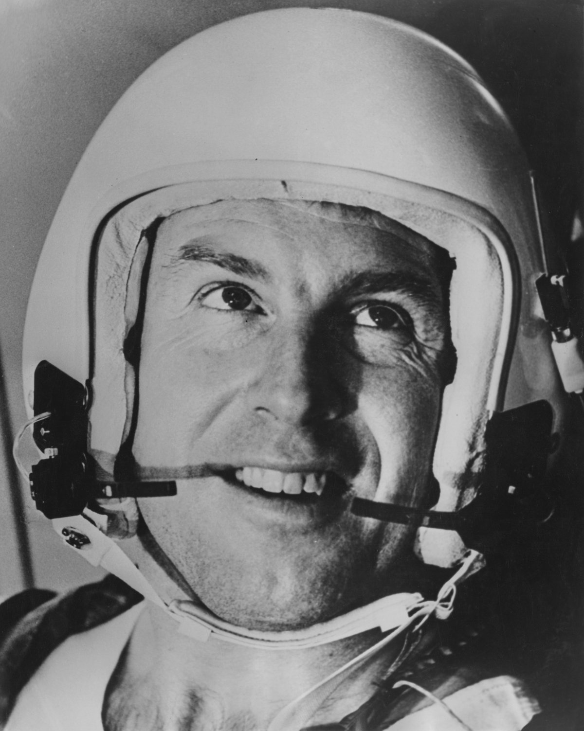 jim-lovell.jpg?w=1200&f=c0c4ef470ab9865868a1fa28bdd4ab1b