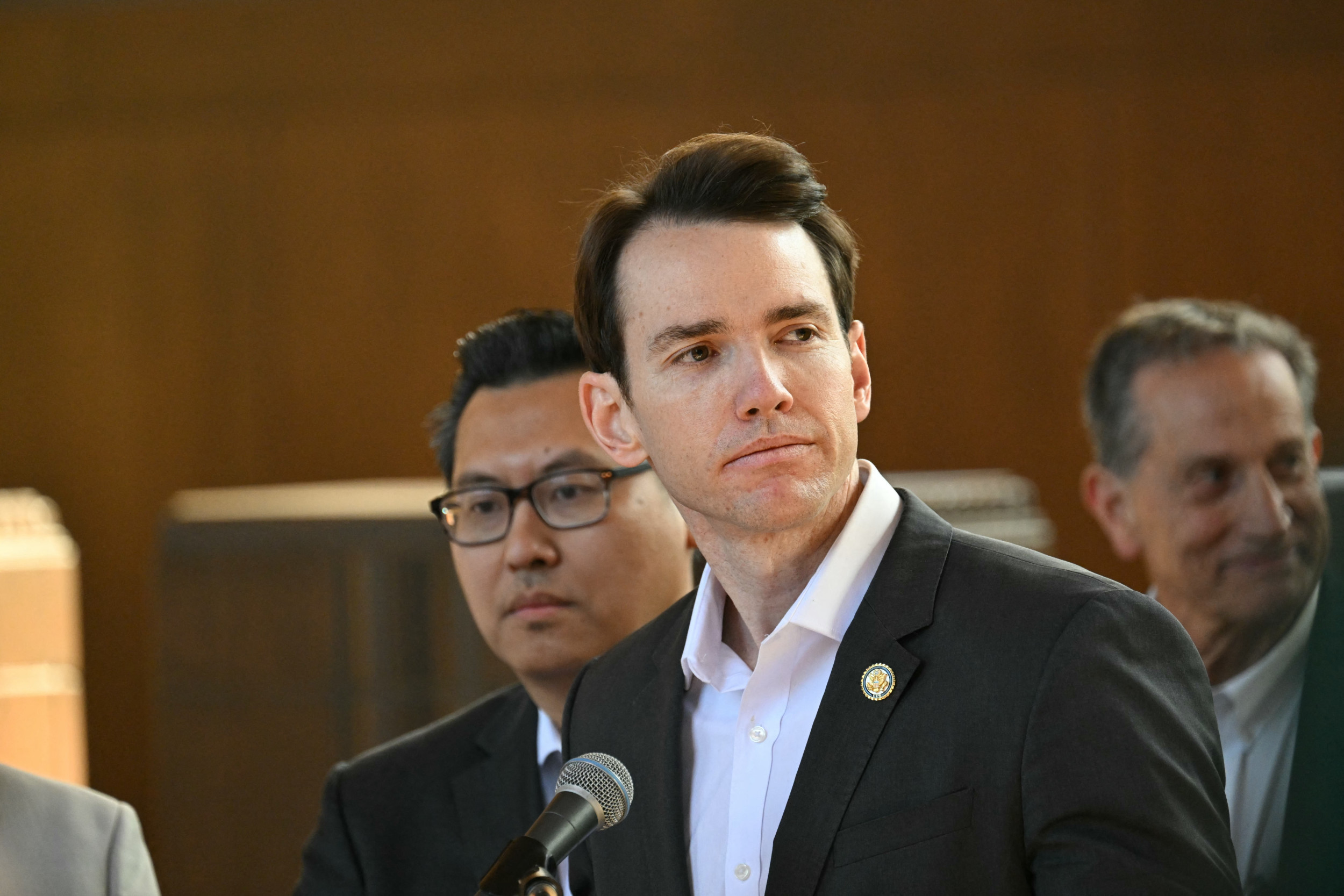 Bipartisan Opposition Grows Against Mid-Decade Redistricting Across Multiple States