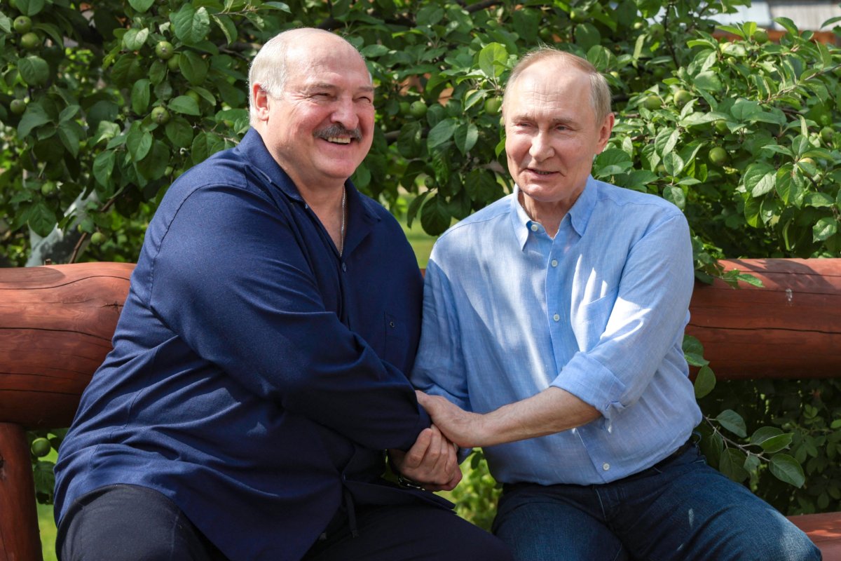 Alexander Lukaseno Vladimir Putin Friend