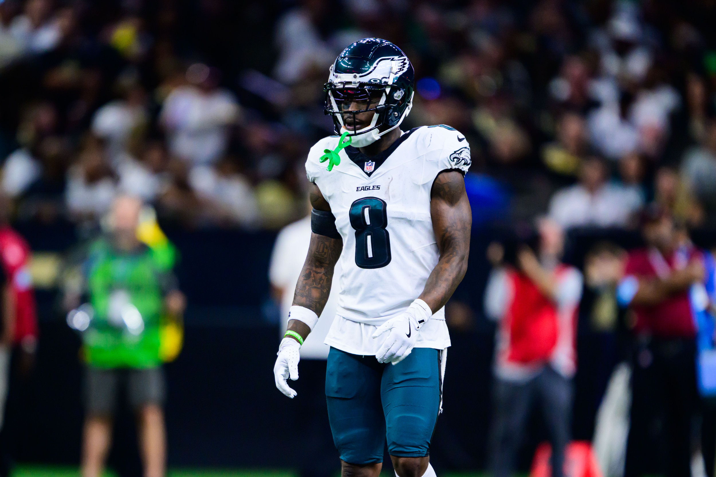 Eagles Star Guard Dickerson Undergoes Knee Surgery, Expected Week 1 Return